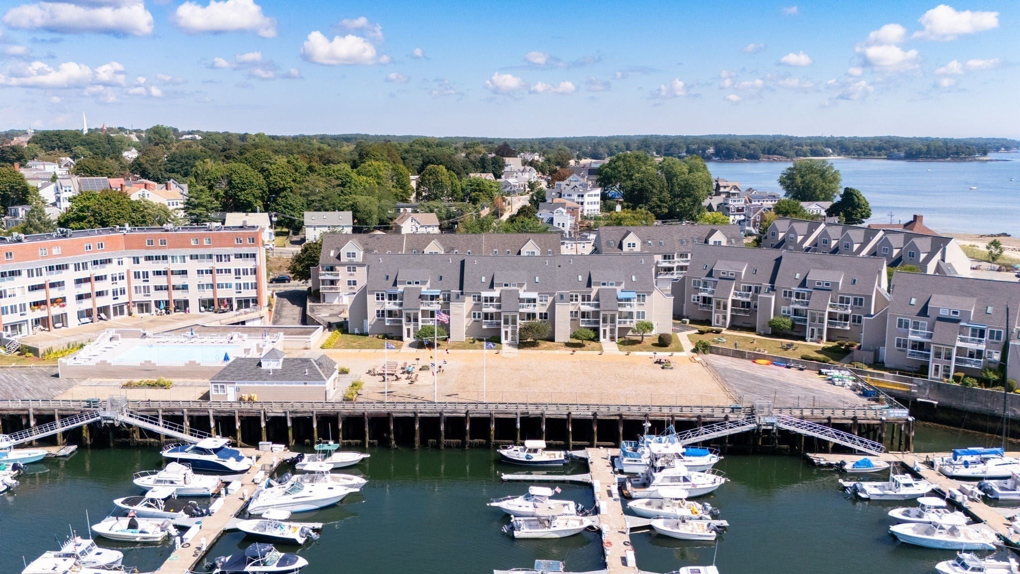 Unobstructed Harbor Views