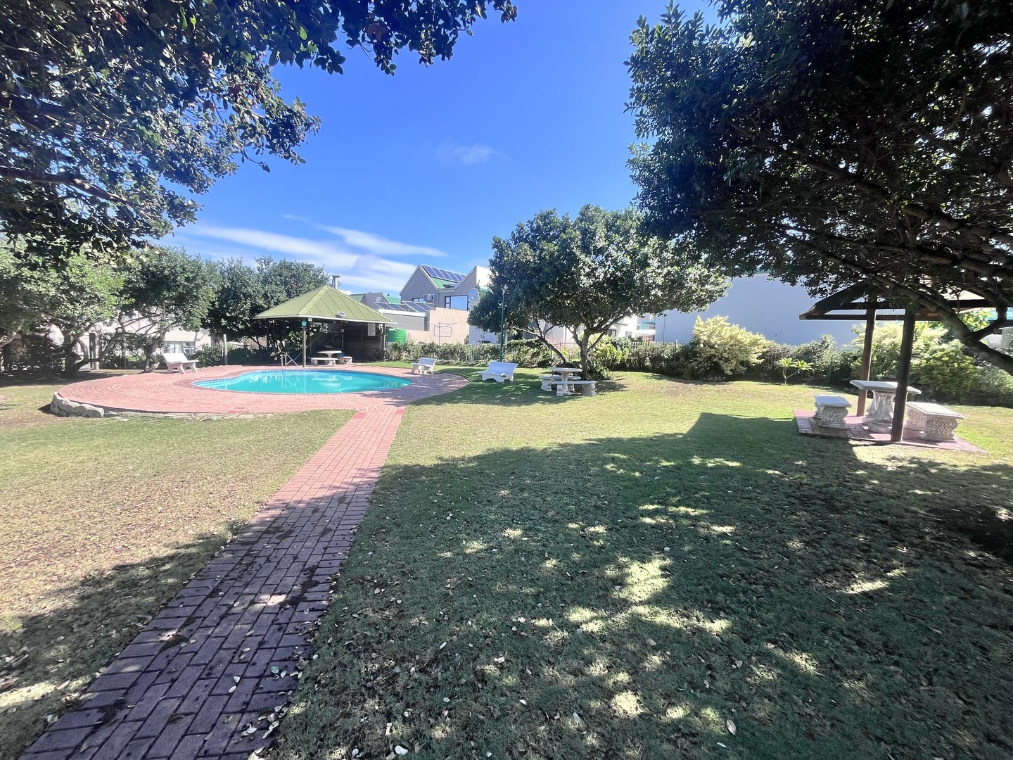 Coastal Retreat in a Secure and Pet-Friendly