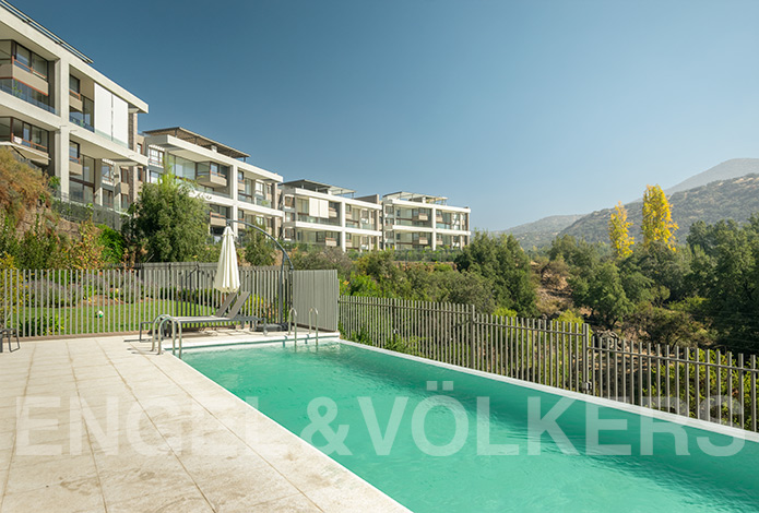 Dúplex con jardín y vista en Paseo Pie Andino