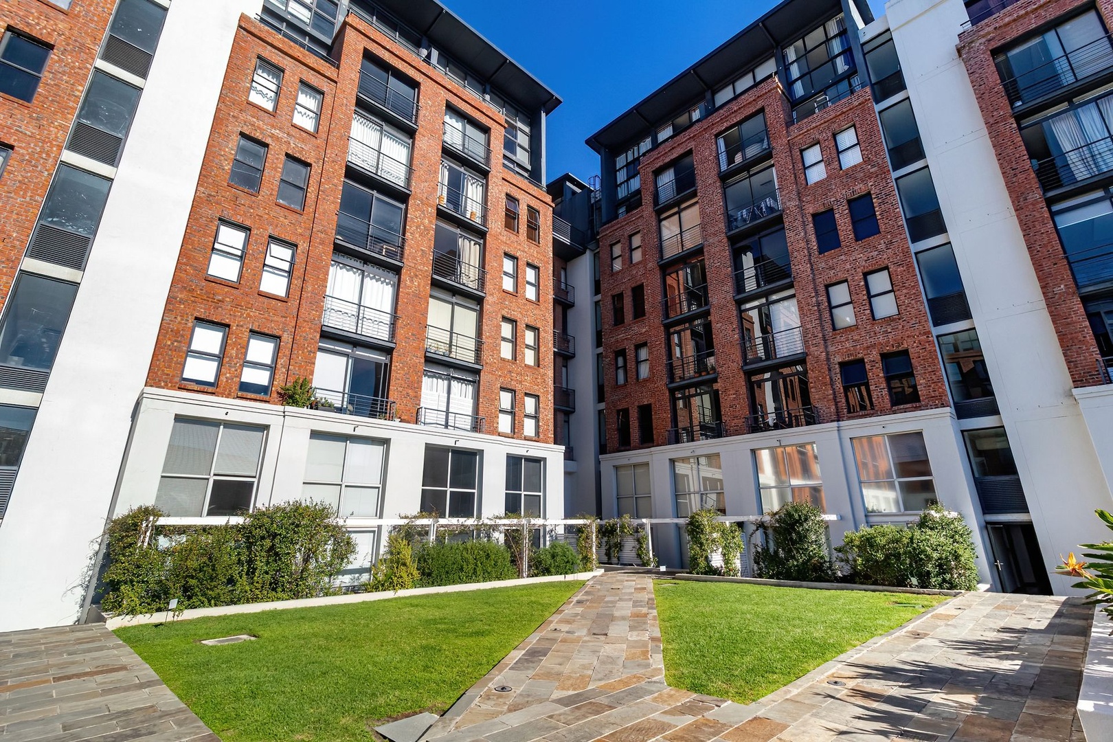 Charming one-bedroom apartment in prime location