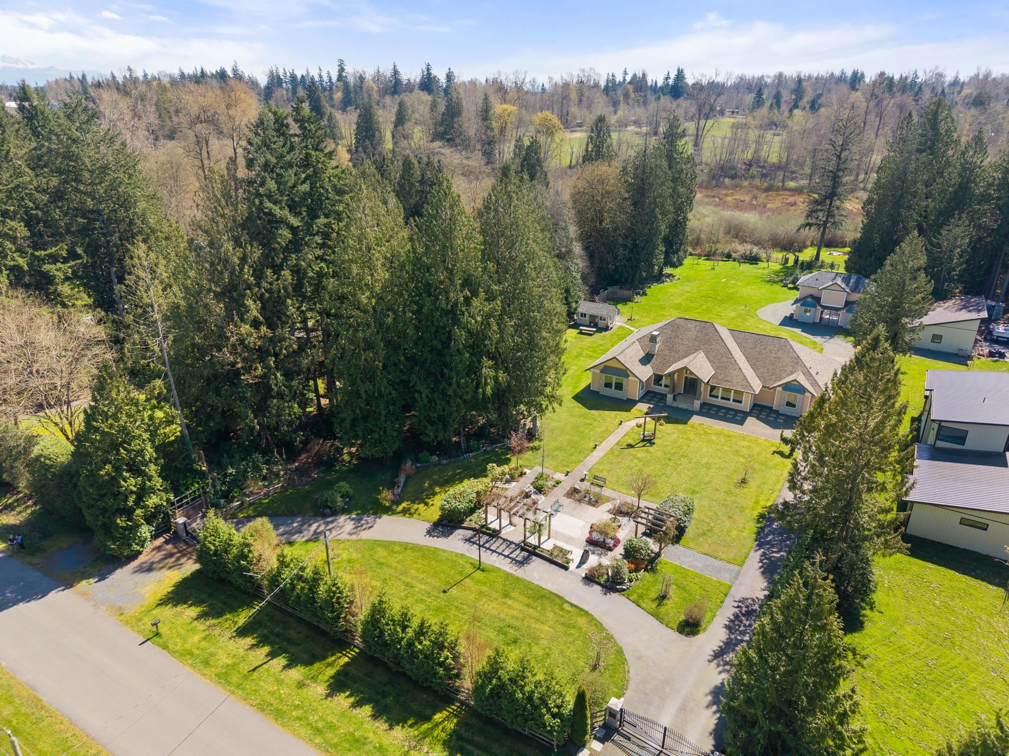 Your Campbell Valley Country Estate Awaits