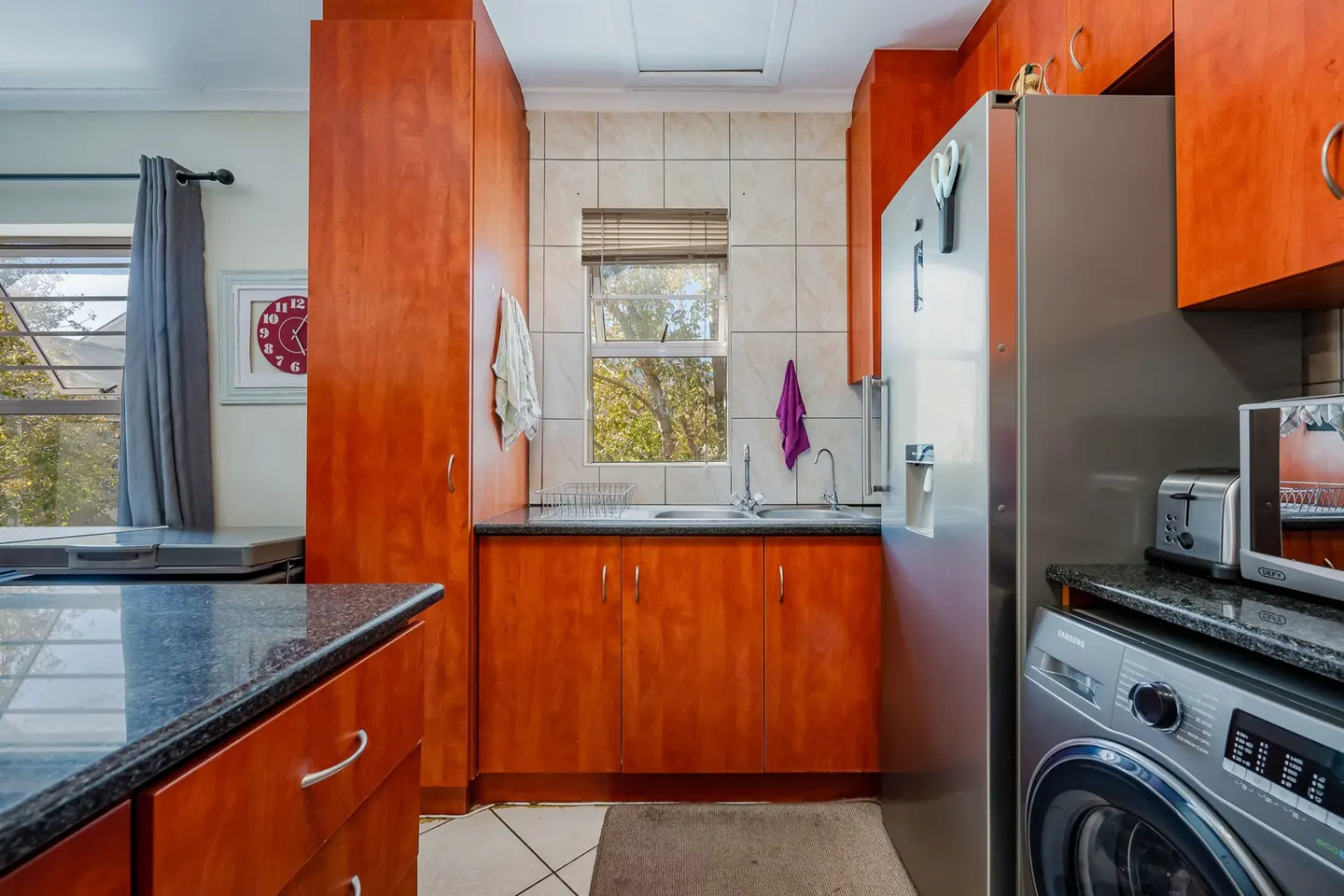 Kitchen side view.jpg