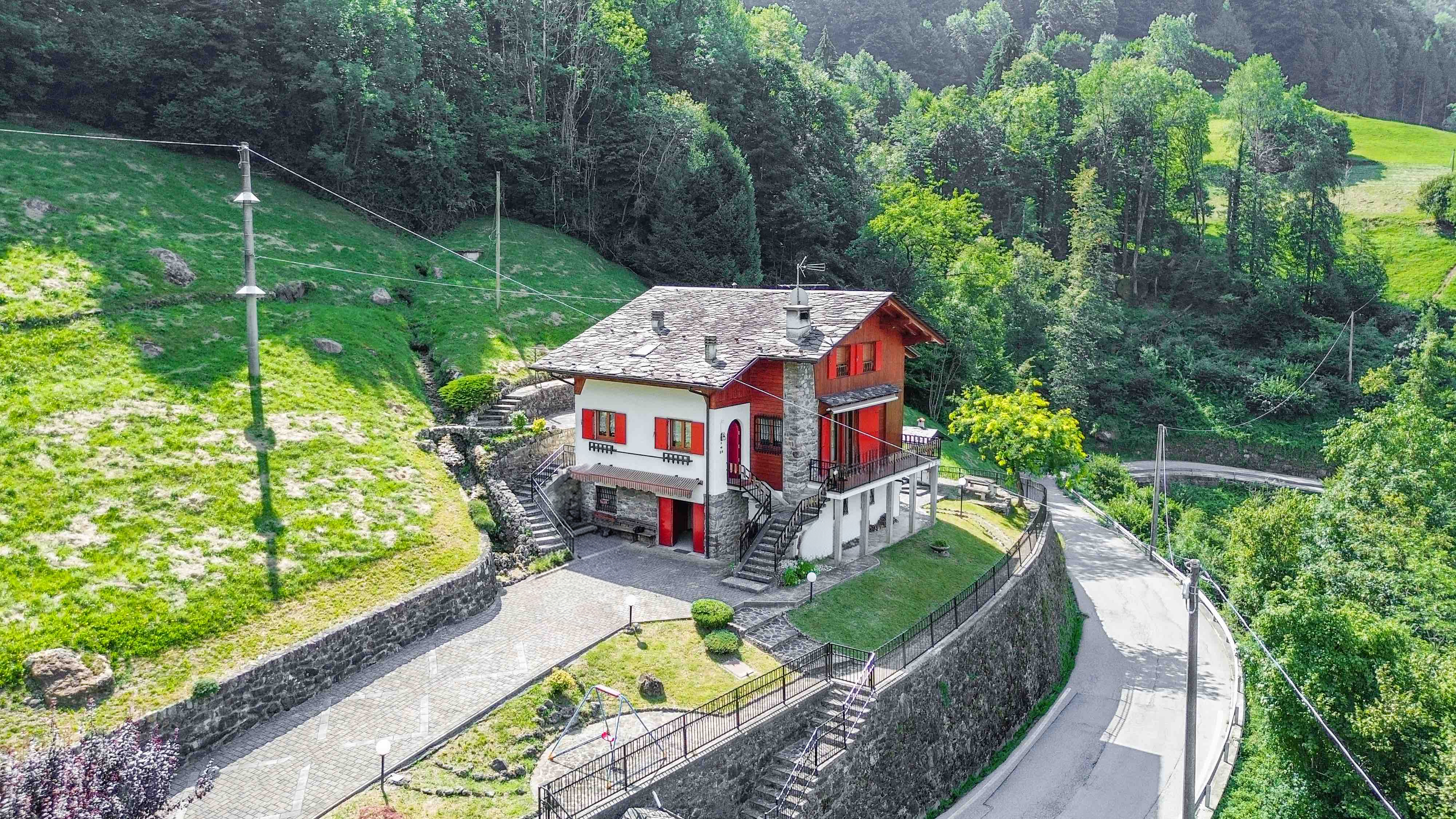 A private oasis among the mountains