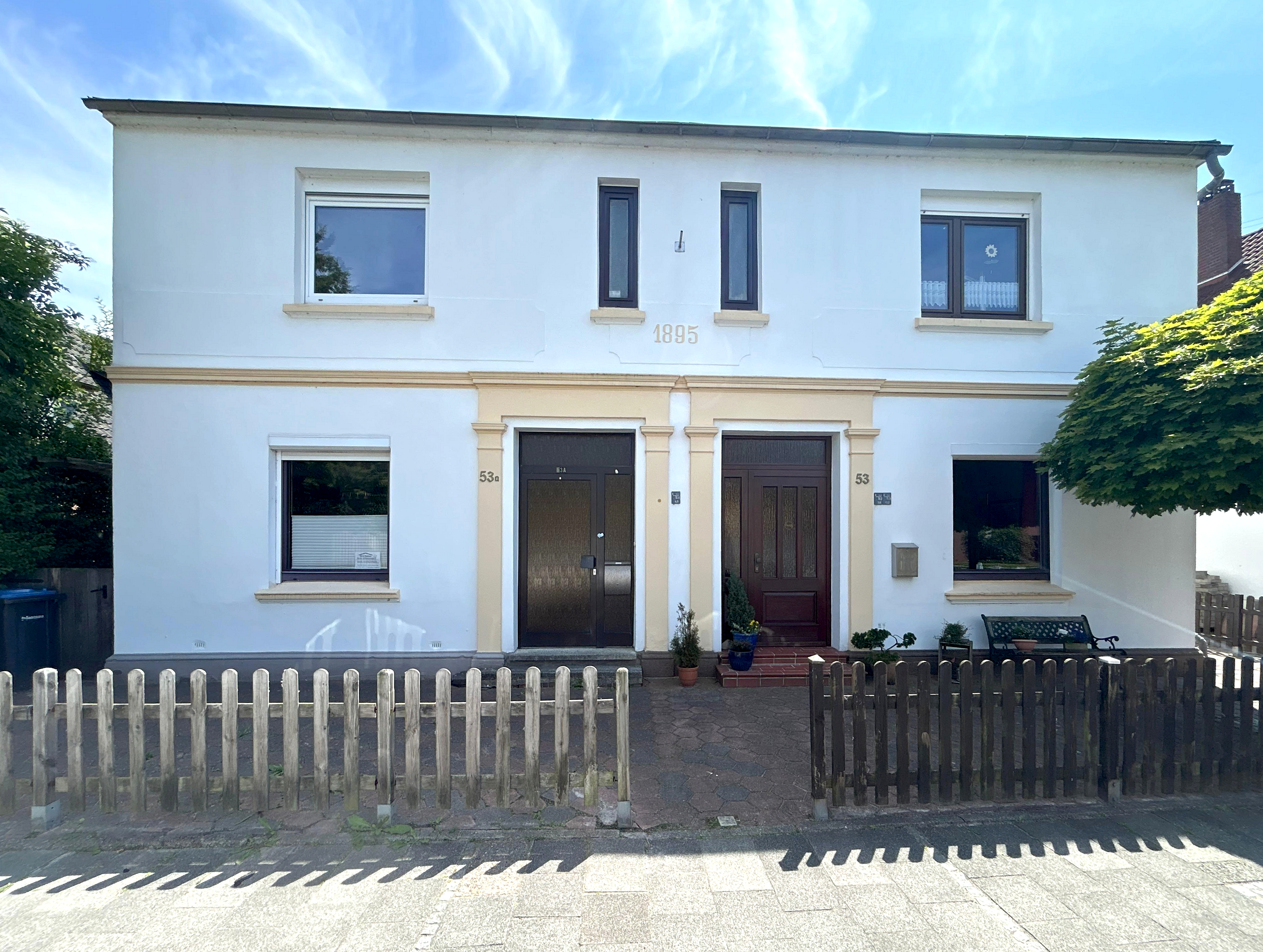 Charmante Doppelhaushälfte in Rüstersiel