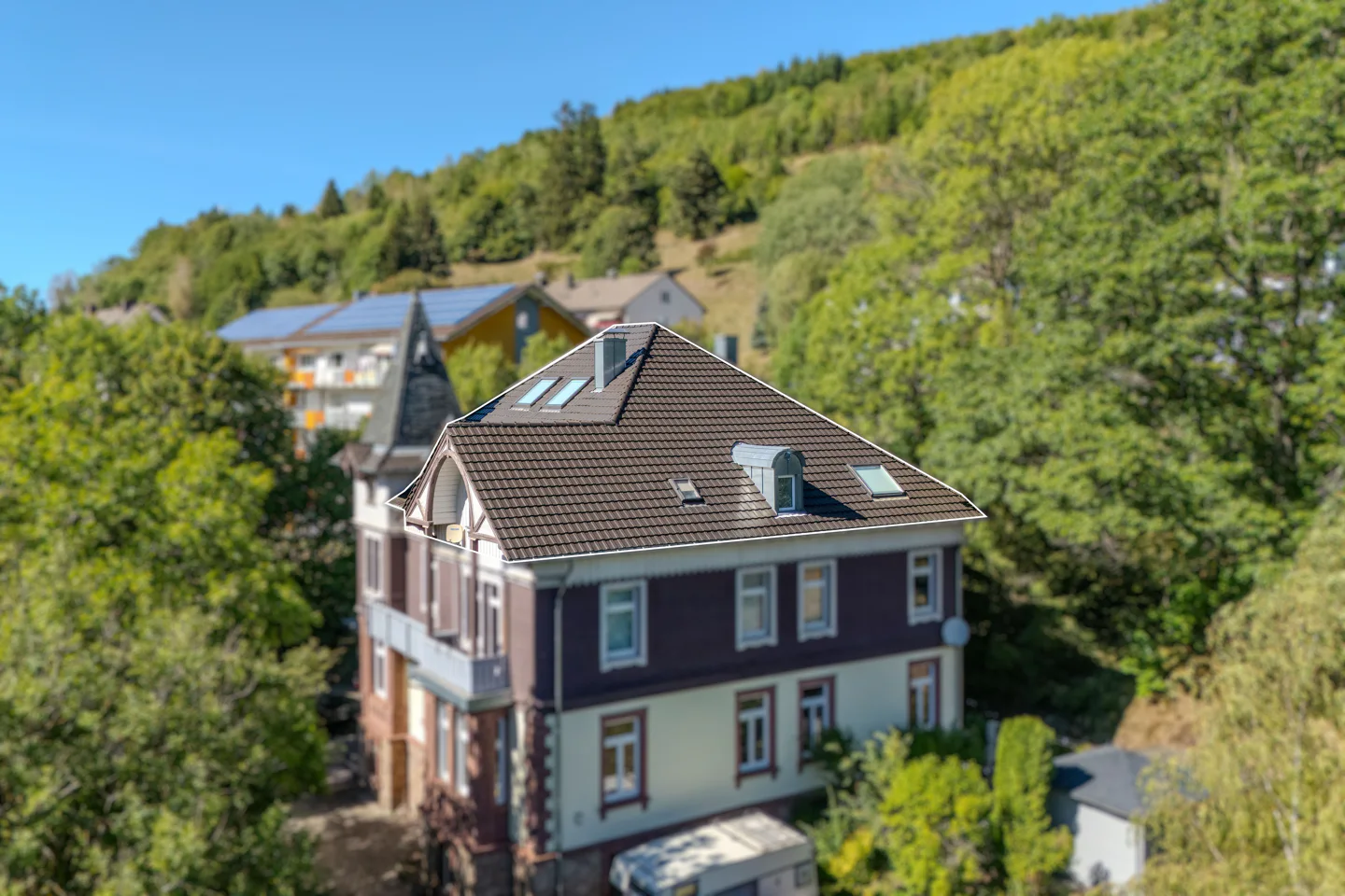 Reserviert: 3-Zimmer-Dachgeschosswohnung - Foto 3