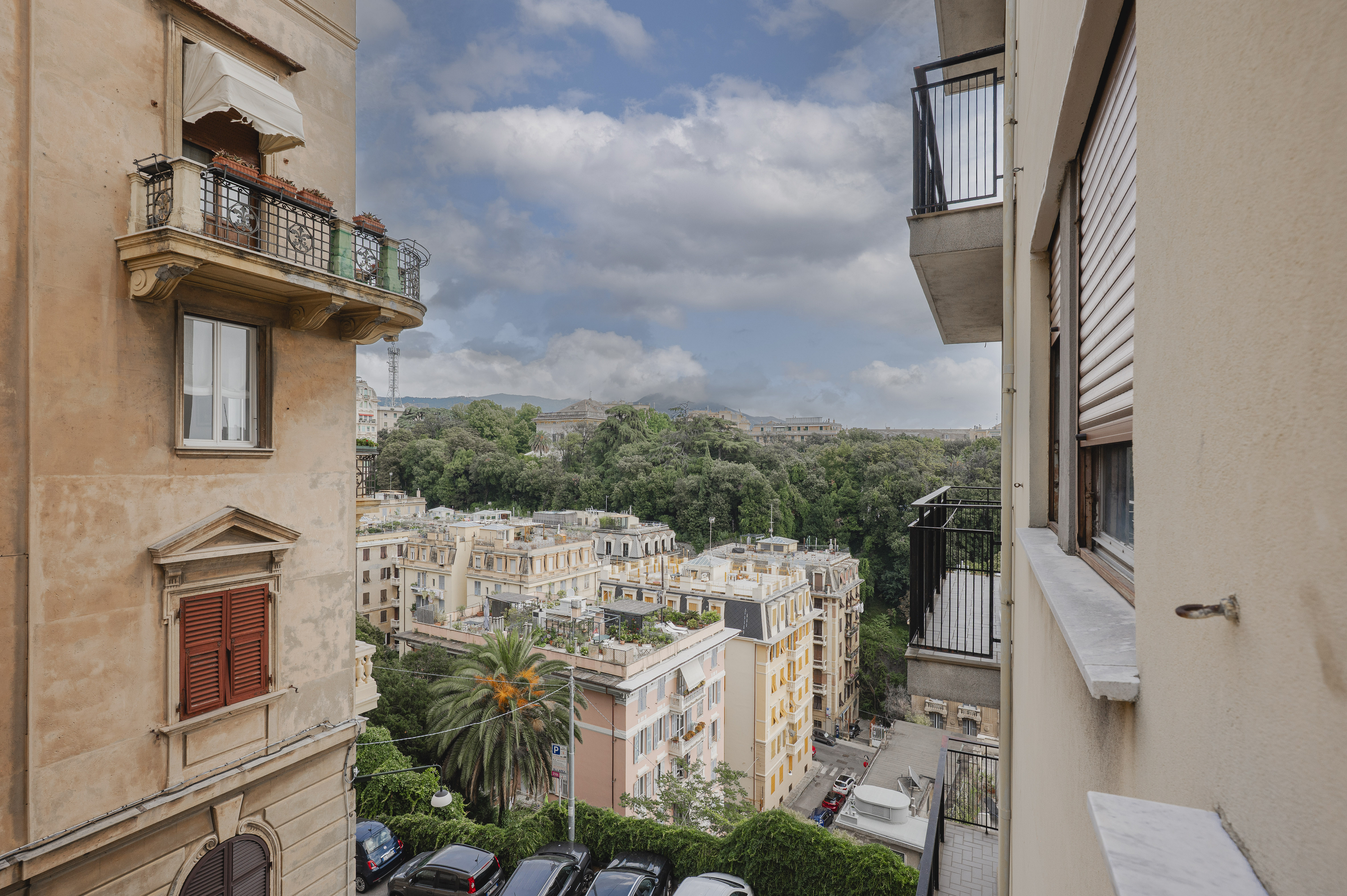 Rental on Via San Bartolomeo degli Armeni | Bright apartment with terrace and three bedrooms