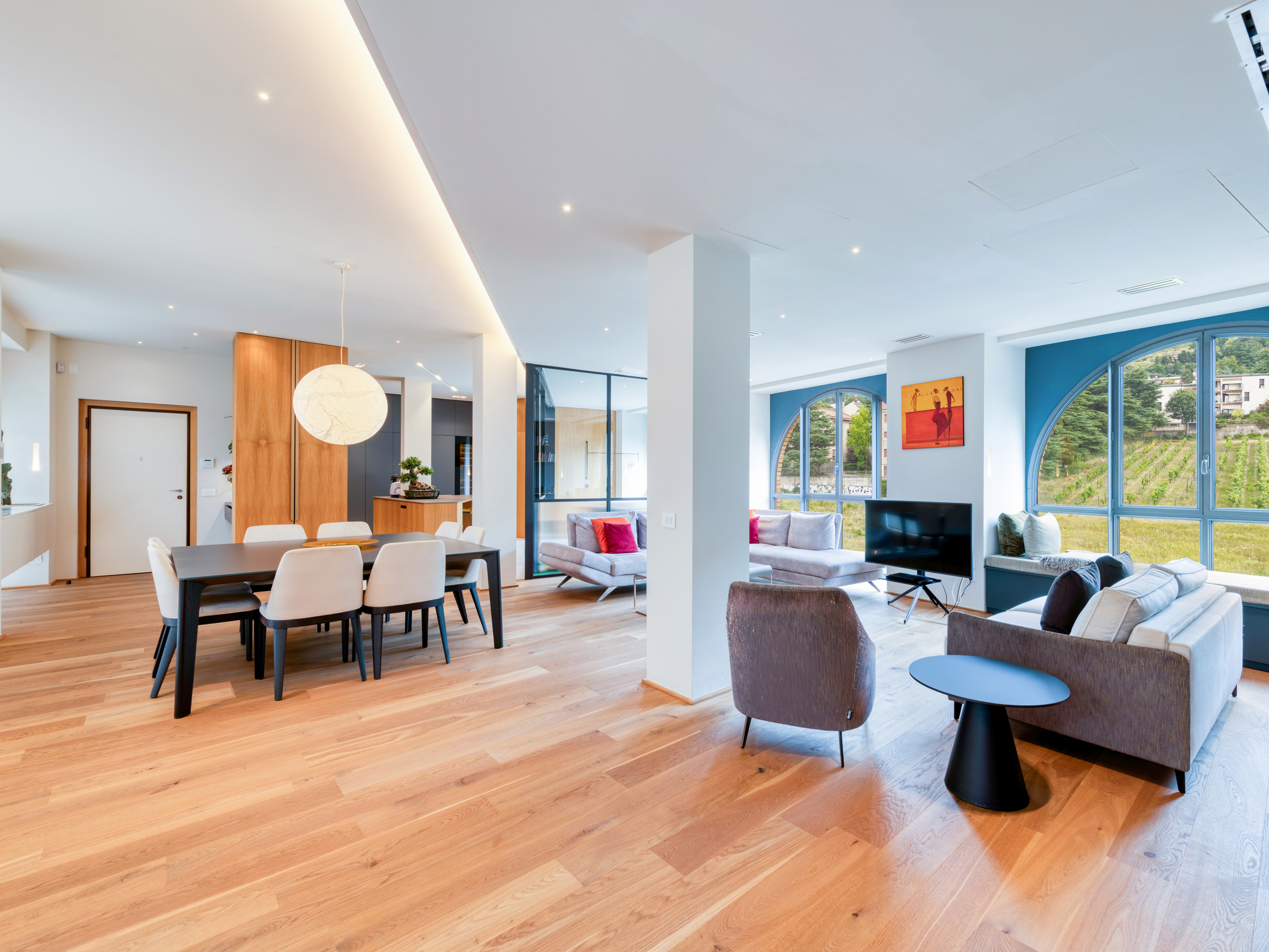 Contemporary loft blending design, nature and technology.