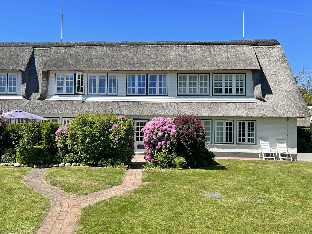Romantische Terrassenwohnung unter Reet