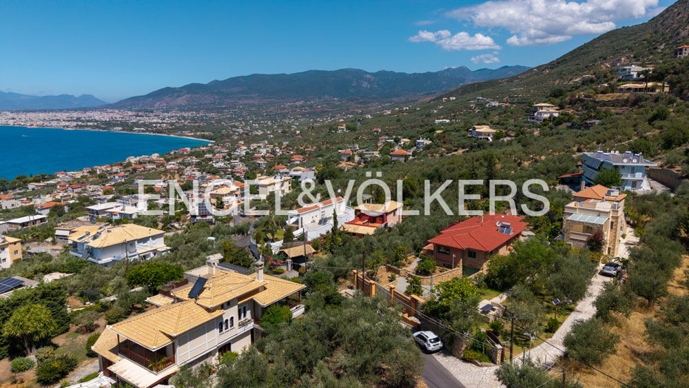 Sea View Detached House in Kato Verga