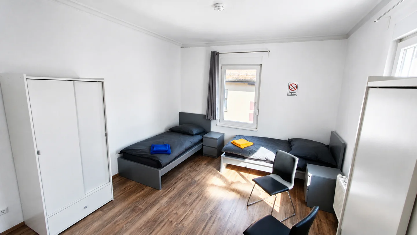 Bezugsfertige 4-Zimmer-WG für bis zu 8 Personen – ideal für Unternehmen - Photo 2