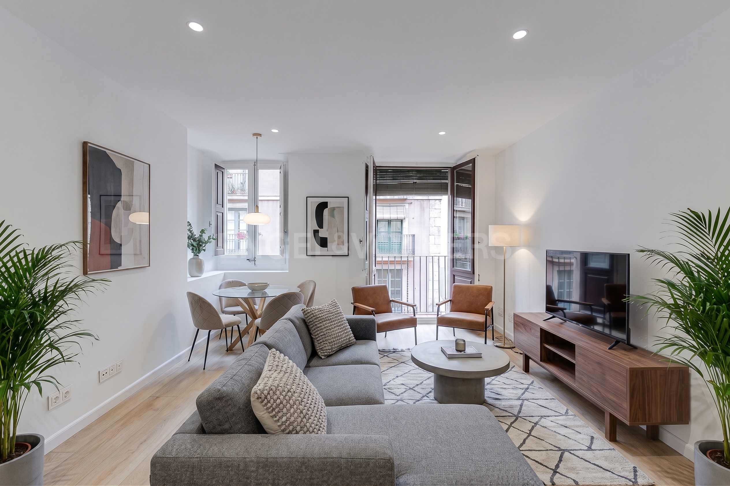 Neubauwohnung neben La Rambla