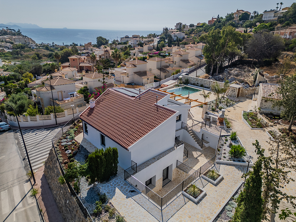 Exclusive Villa with Panoramic Mediterranean Views