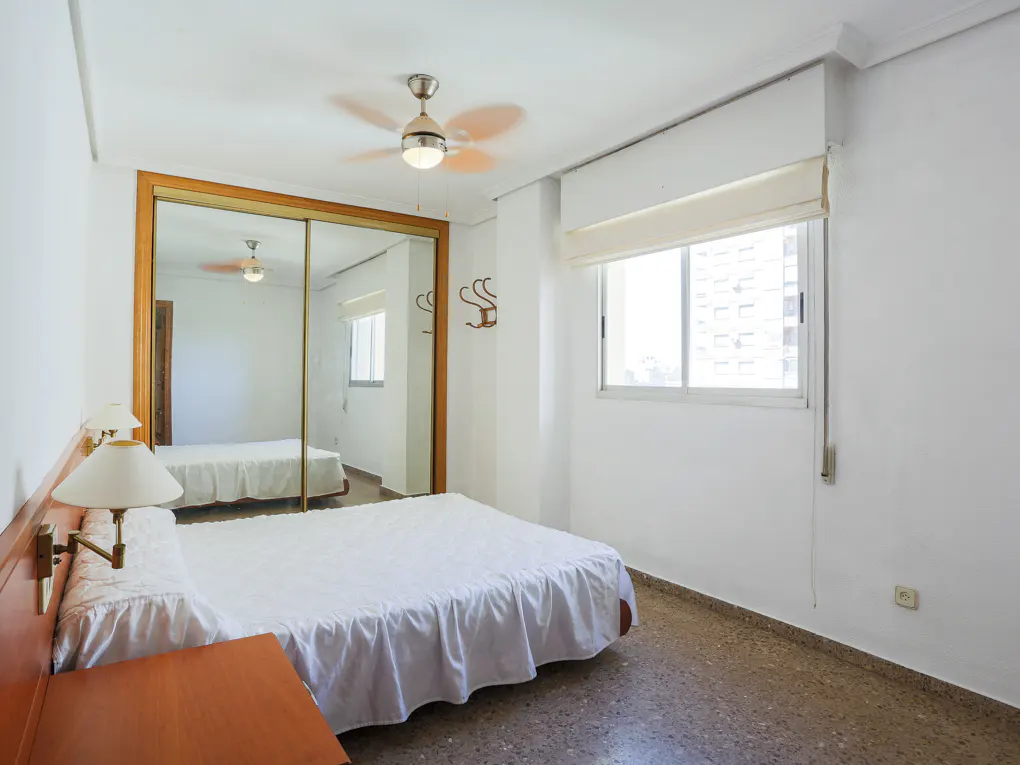 MAIN BEDROOM