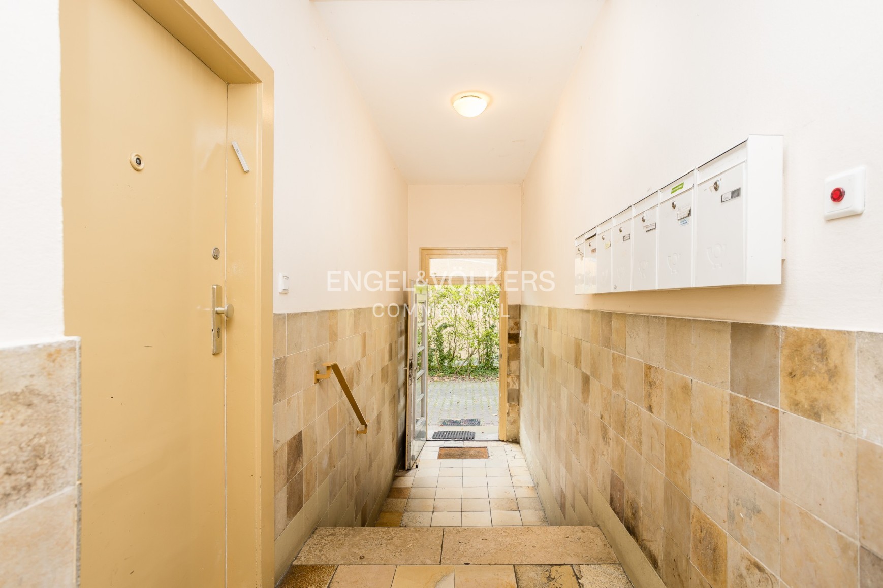 Well-maintained residential and commercial building with converted attic