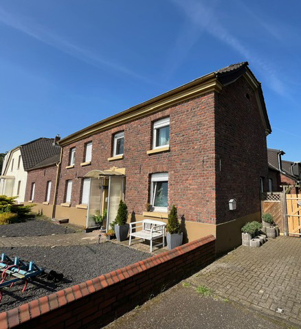 Mehrfamilienhaus in Rheinberg-Winterswick