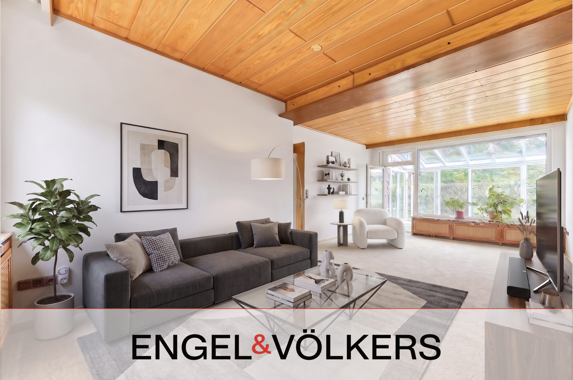 Freistehend Einfamilienhaus mit Wintergarten und Entwicklungspotenzial