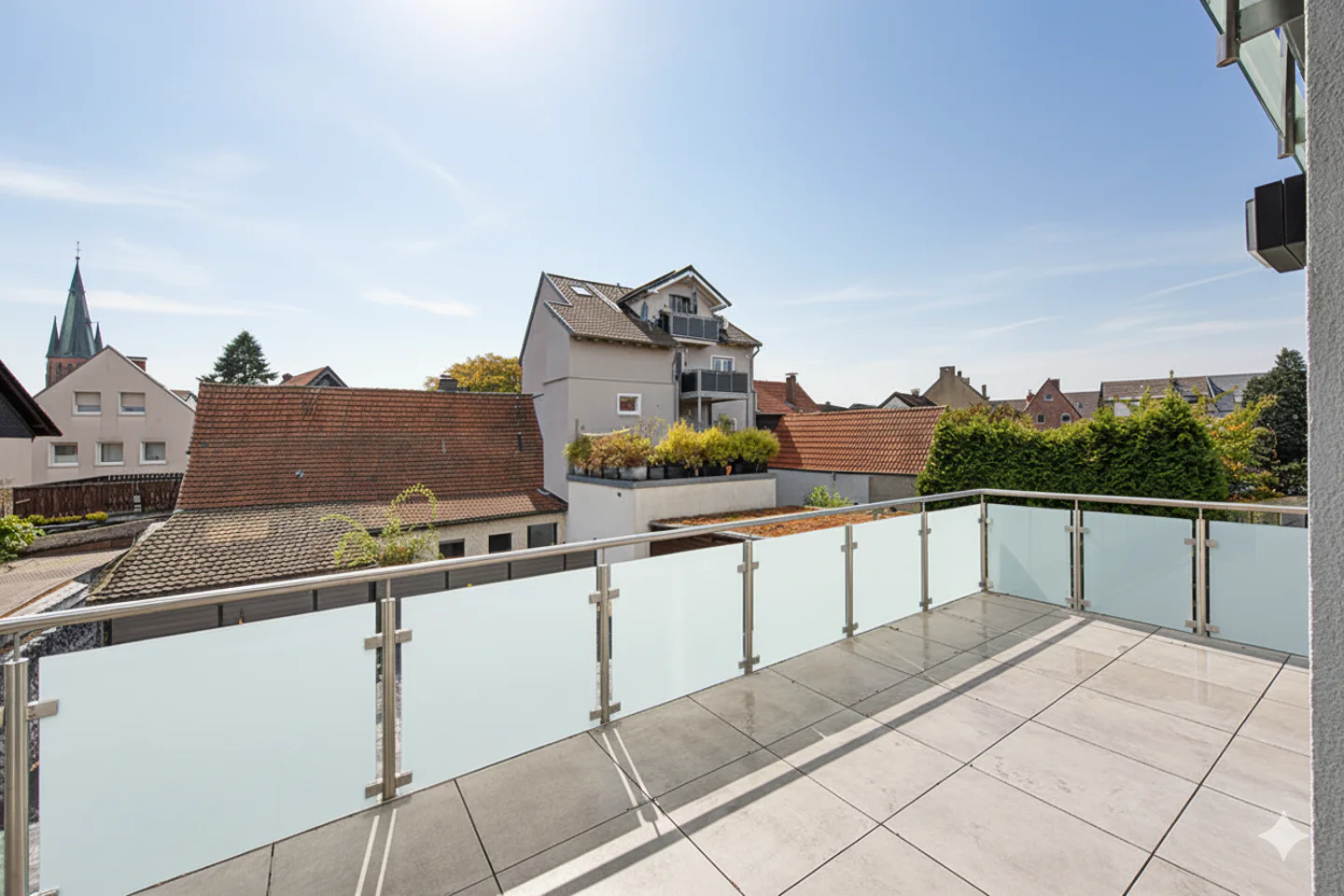 Neubau: Barrierearme 3-Zimmer-Wohnung mit Balkon, Aufzug und Stellplatz - Foto 5
