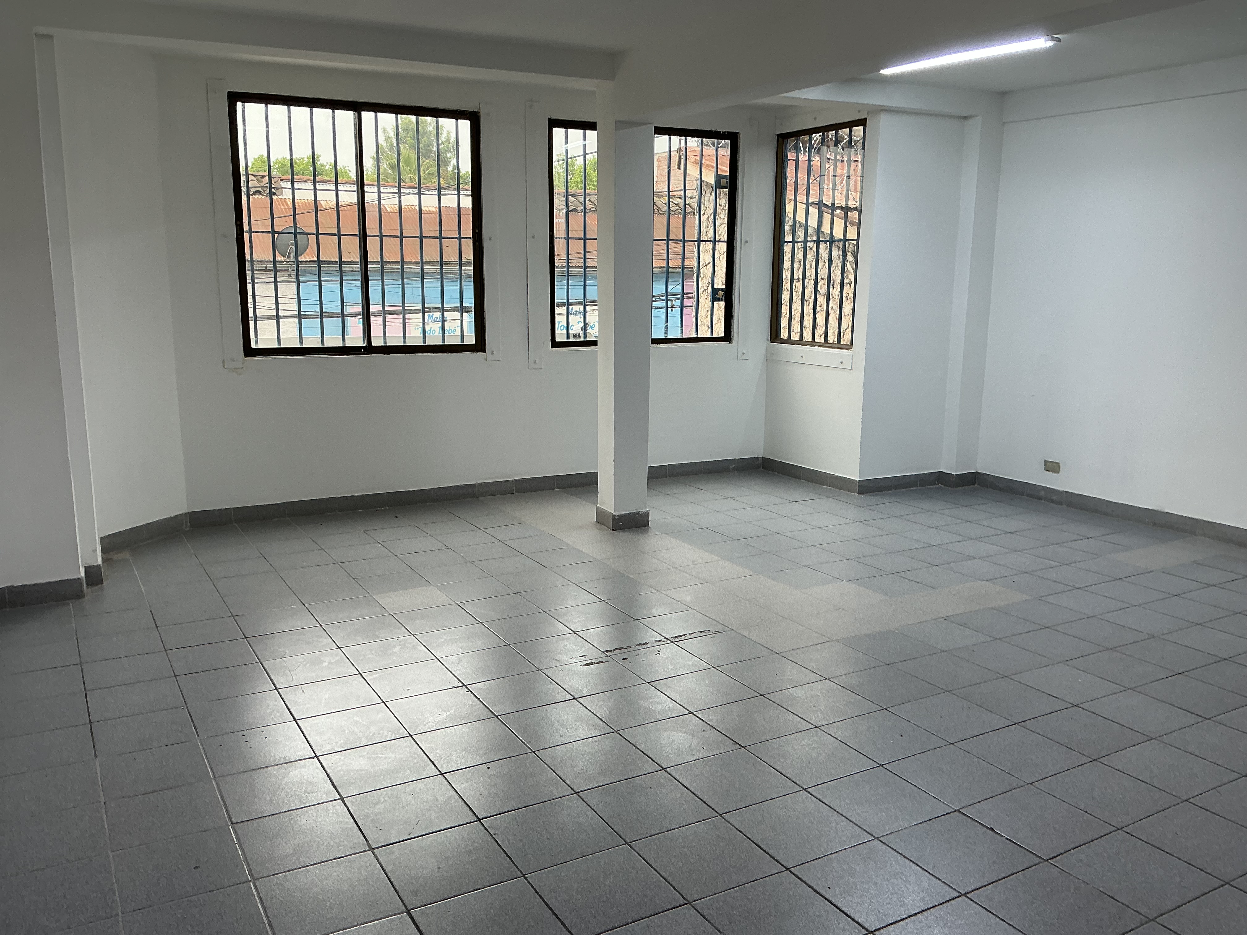 Arriendo Local Comercial, Avenida Principal Buin
