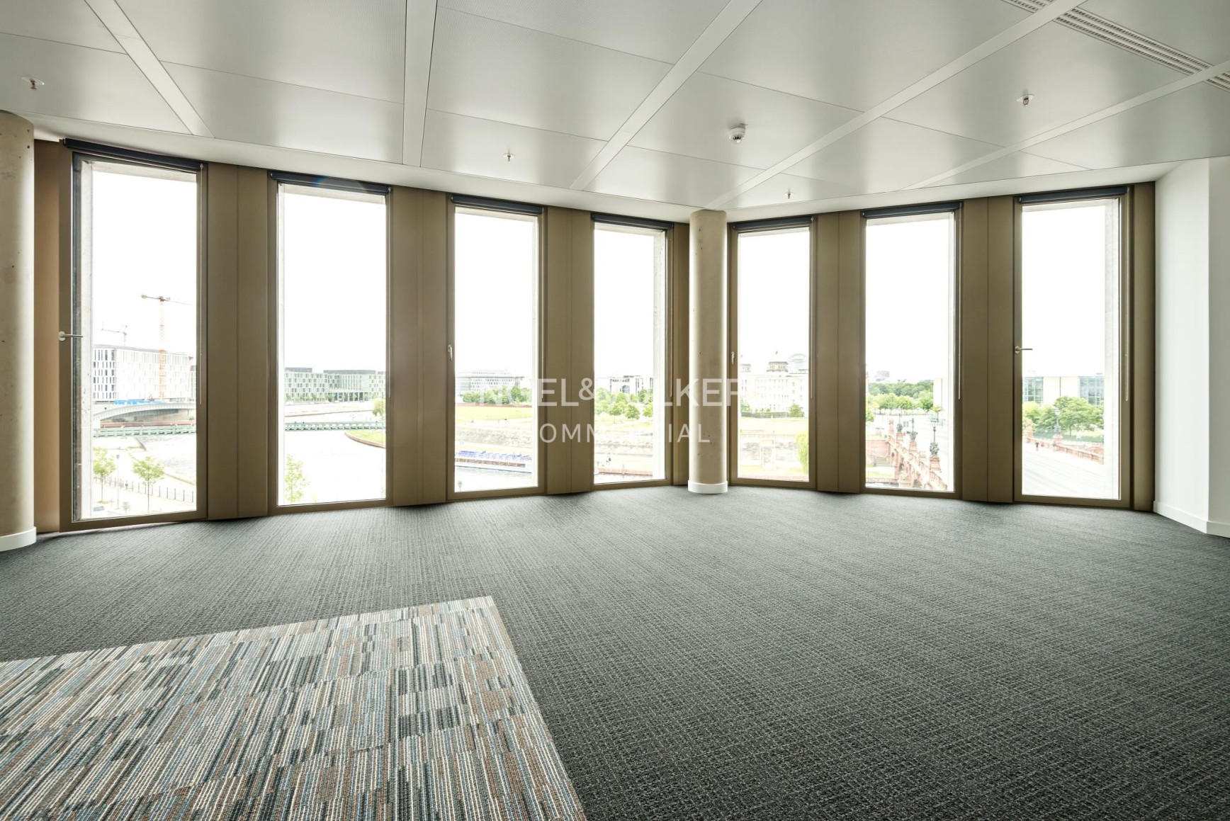 Büro mit Terrasse sucht Mieter