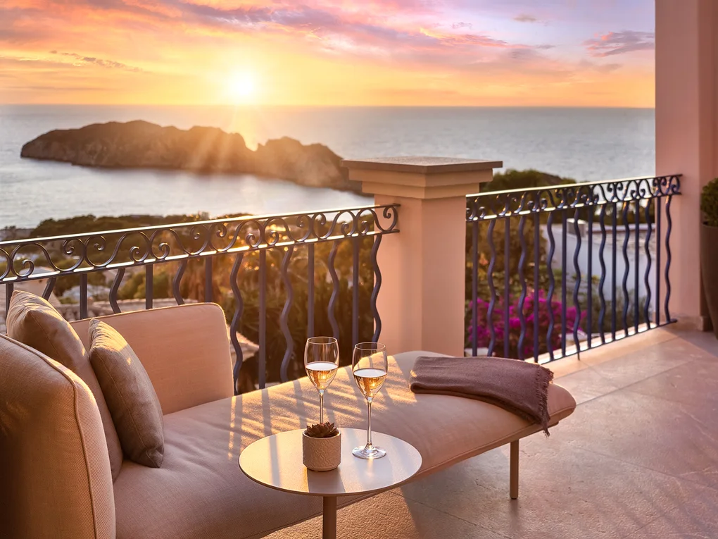 Premium penthouse with breathtaking sea views in Nova Santa Ponsa