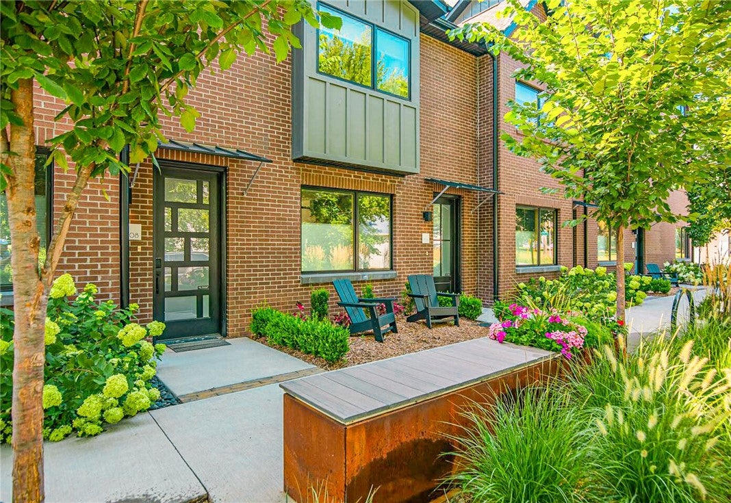Exceptional Downtown Bentonville Location