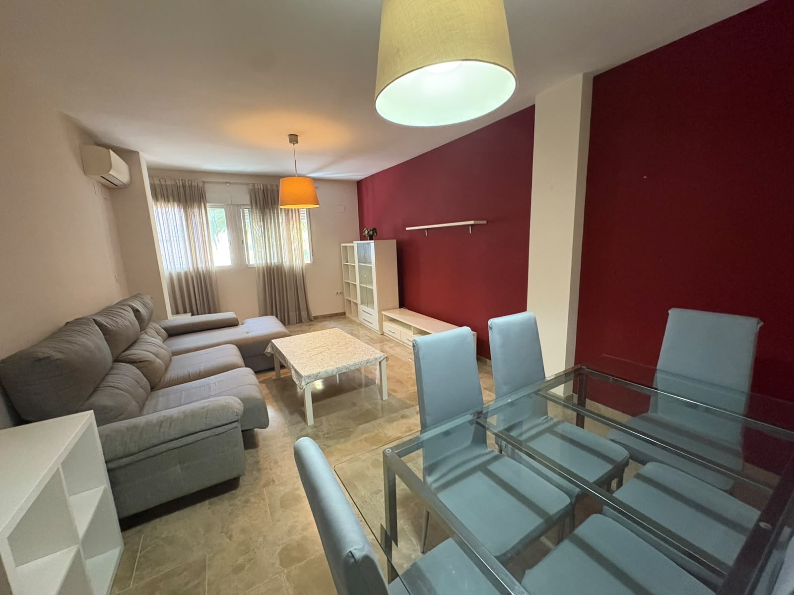 Spacious flat with parking in Benifaió