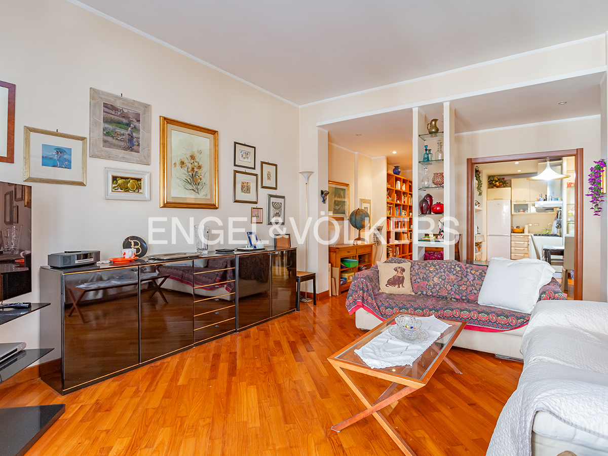 Montagnola, Interesting 3-room apartment with balcony