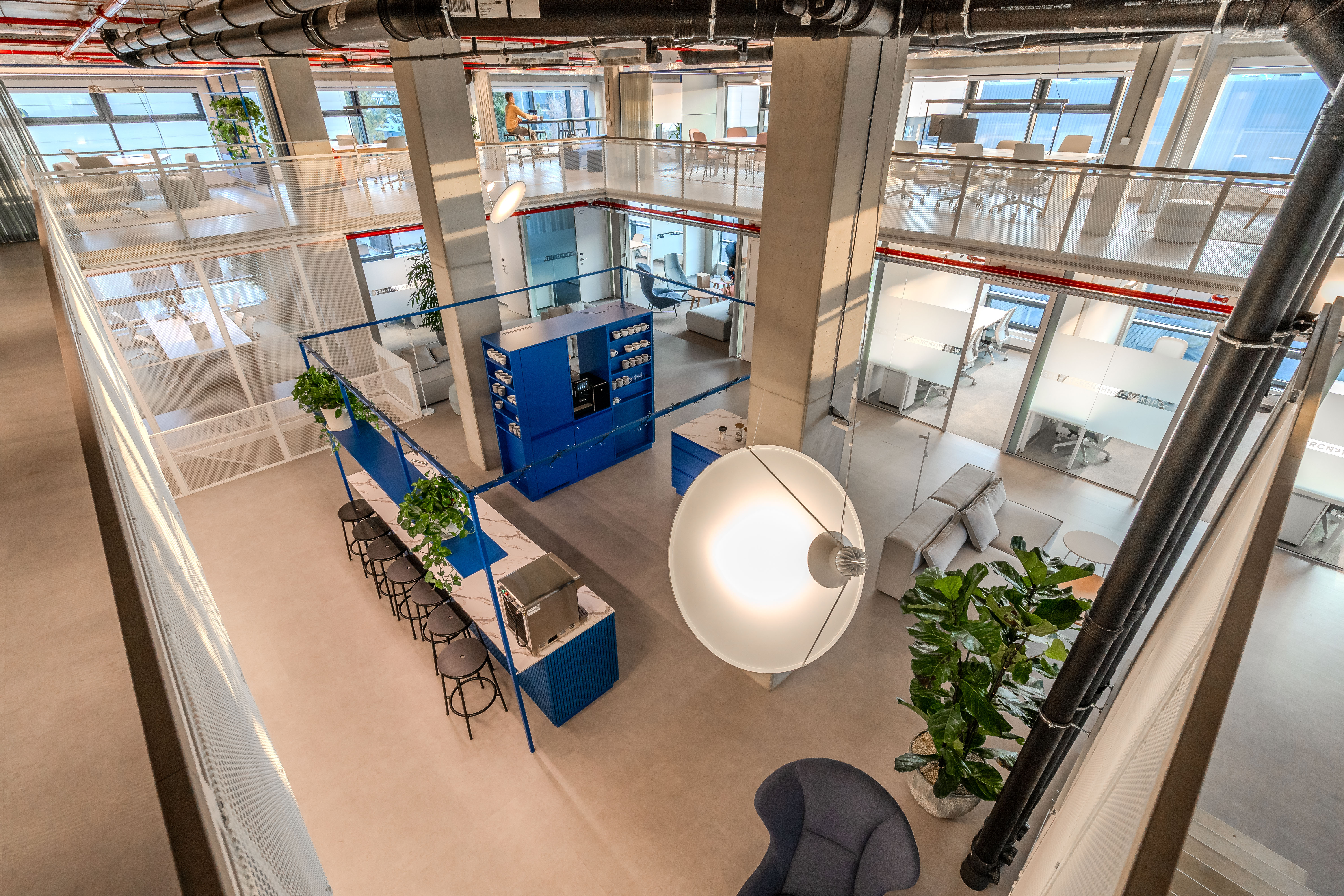 Rental of fully equipped office space