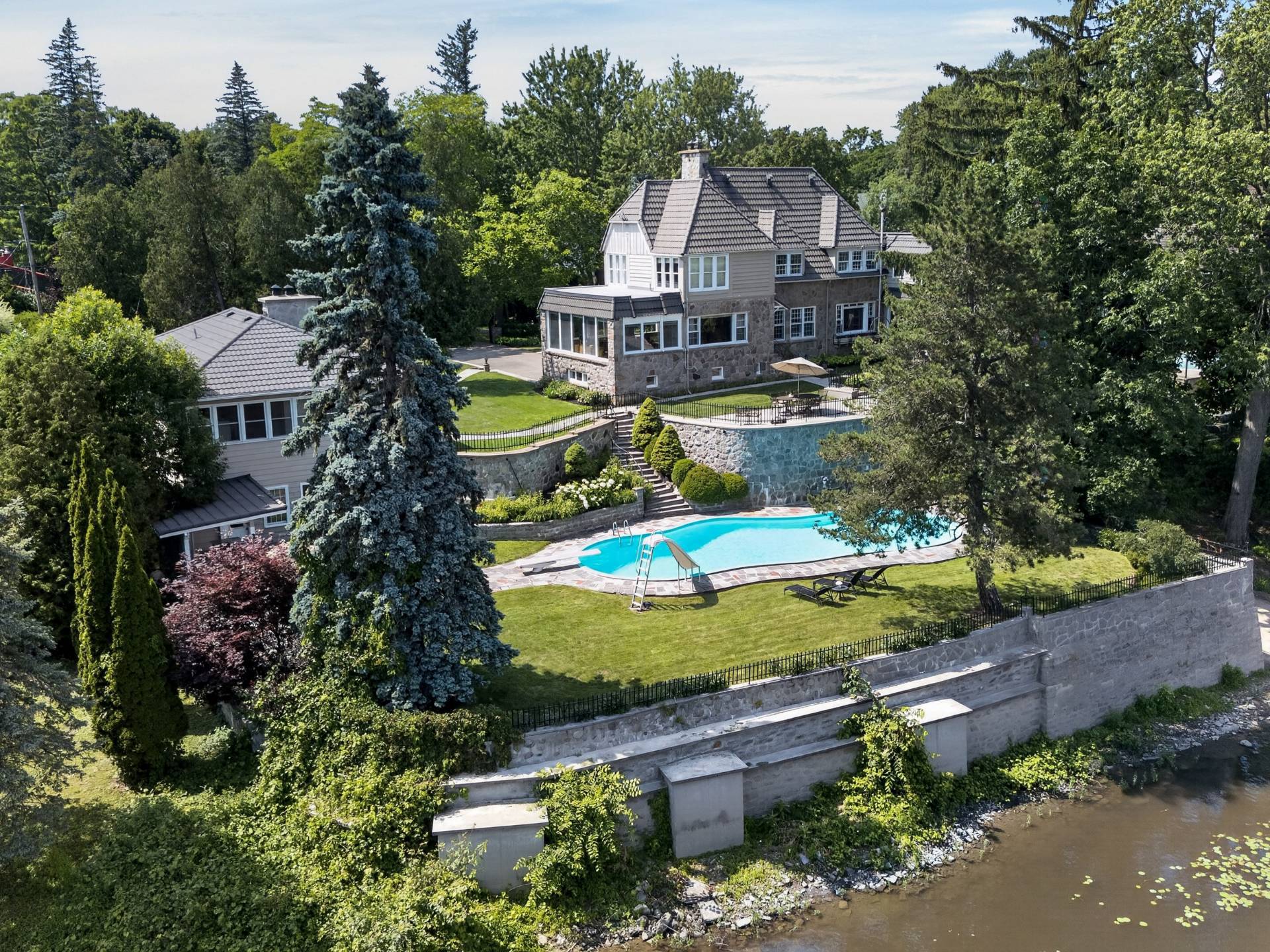 Laval (Sainte-Dorothée), Québec