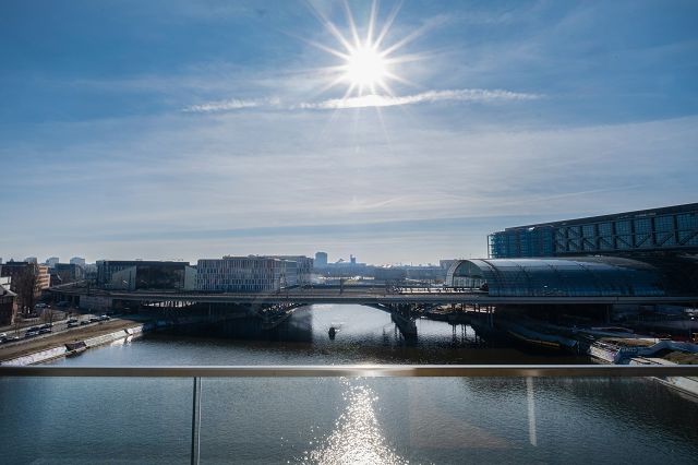 Traumhafter Wasserblick verbunden mit einzigartigem Wohnen in Mitte