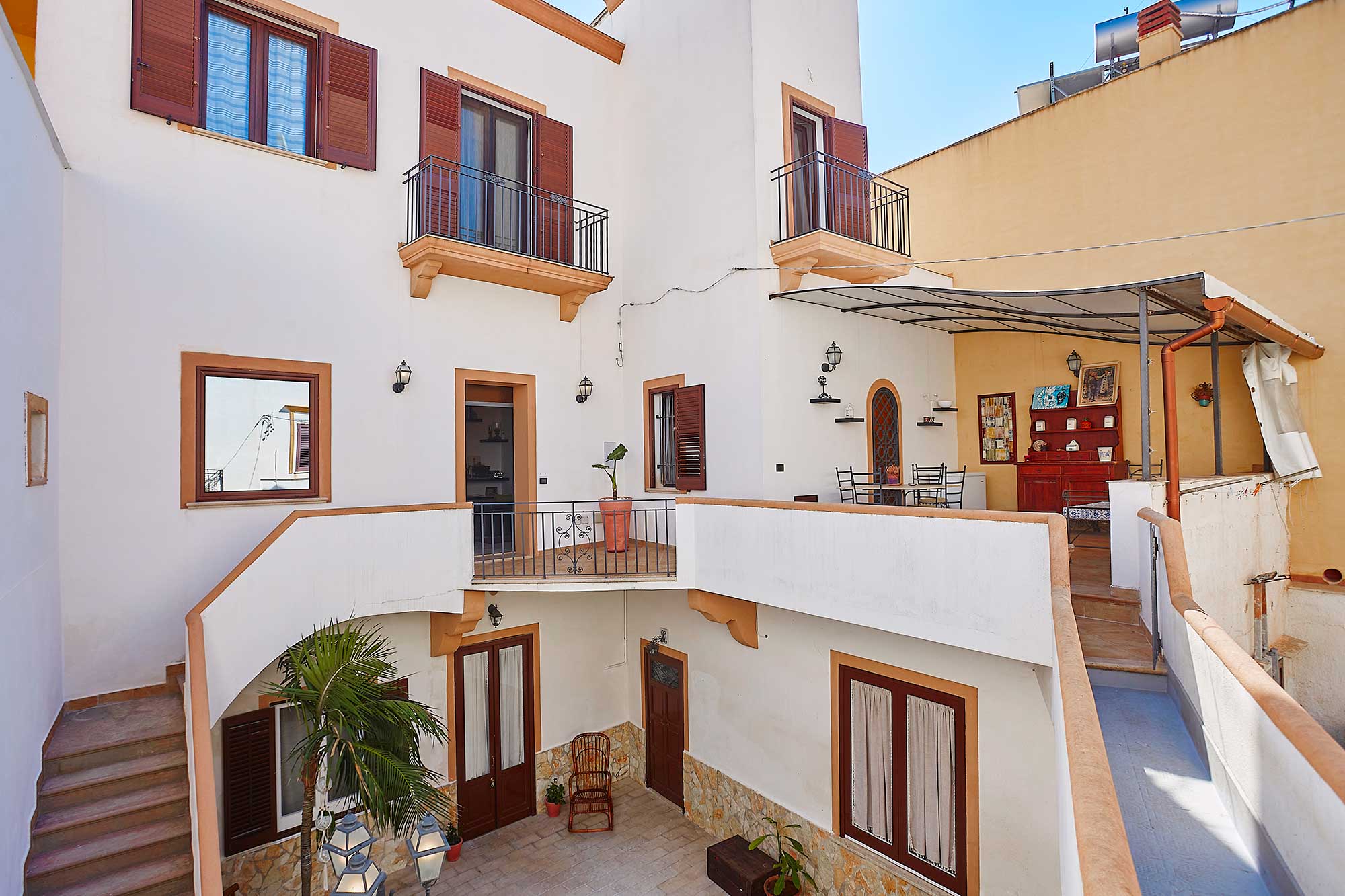 Renovated ancient property in the heart of Marsala's historic center