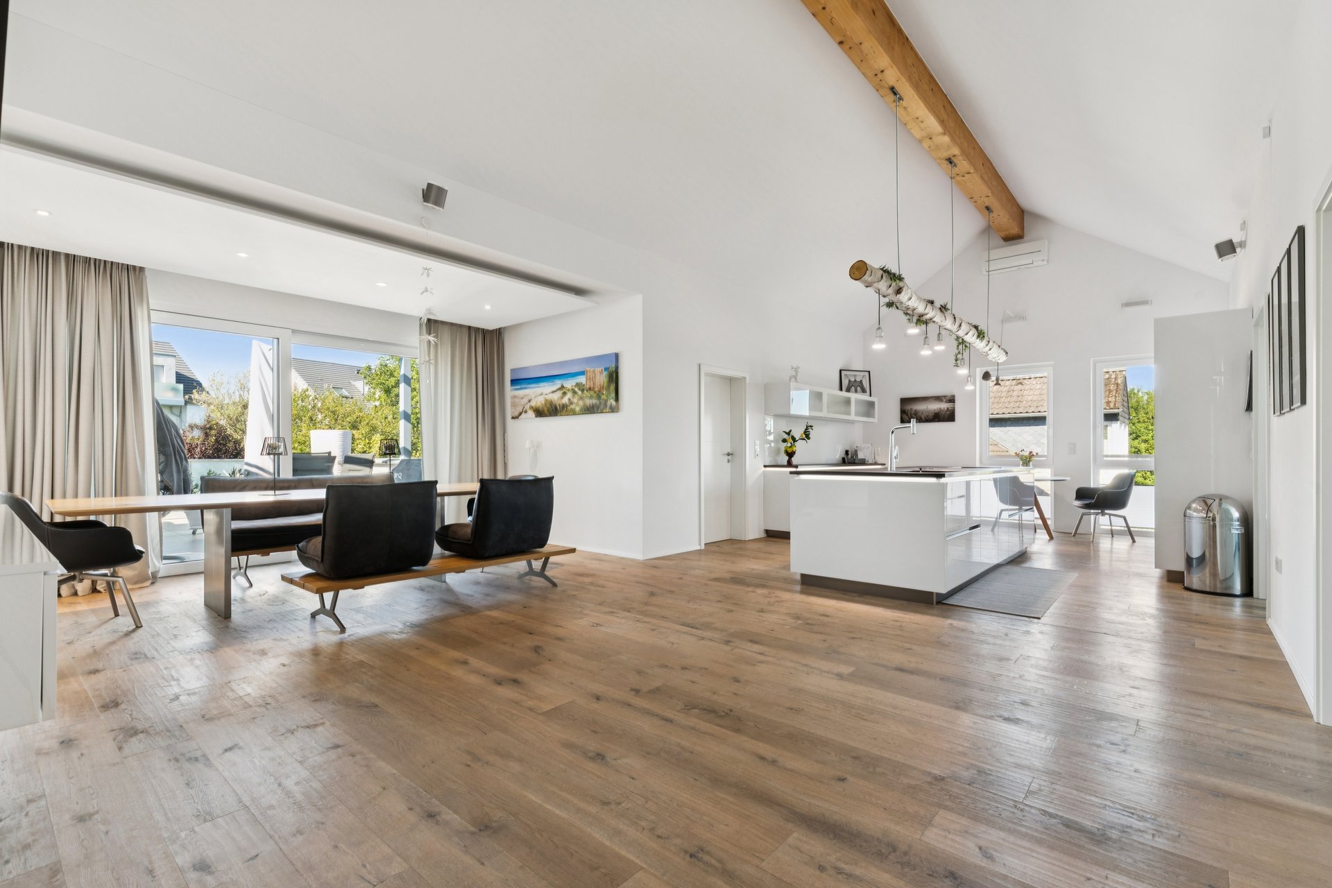 Selten. Privat. Außergewöhnlich. – Exklusives Penthouse mit 70 m² Dachterrasse und Wintergarten