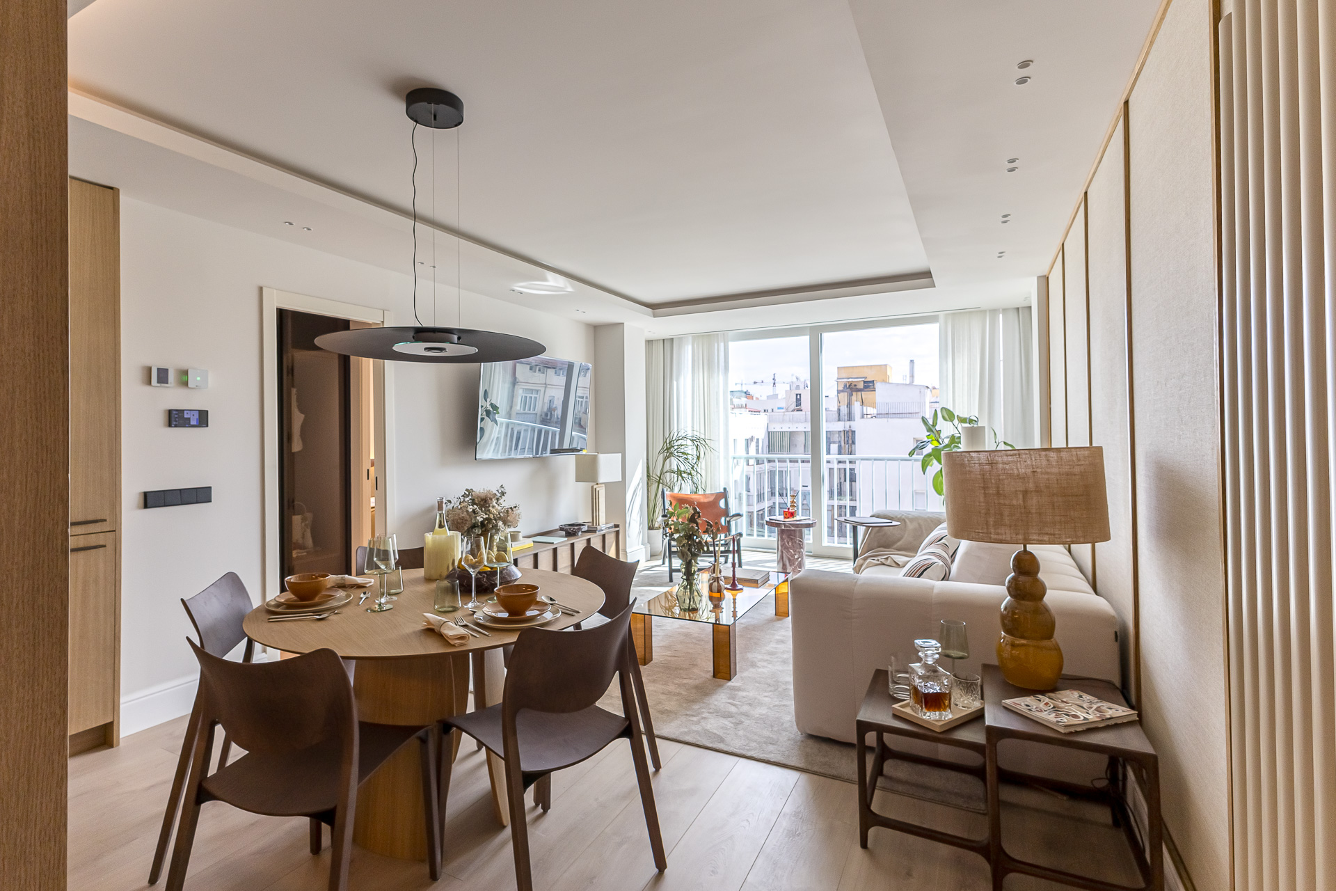 Bright penthouse with terrace in Recoletos.