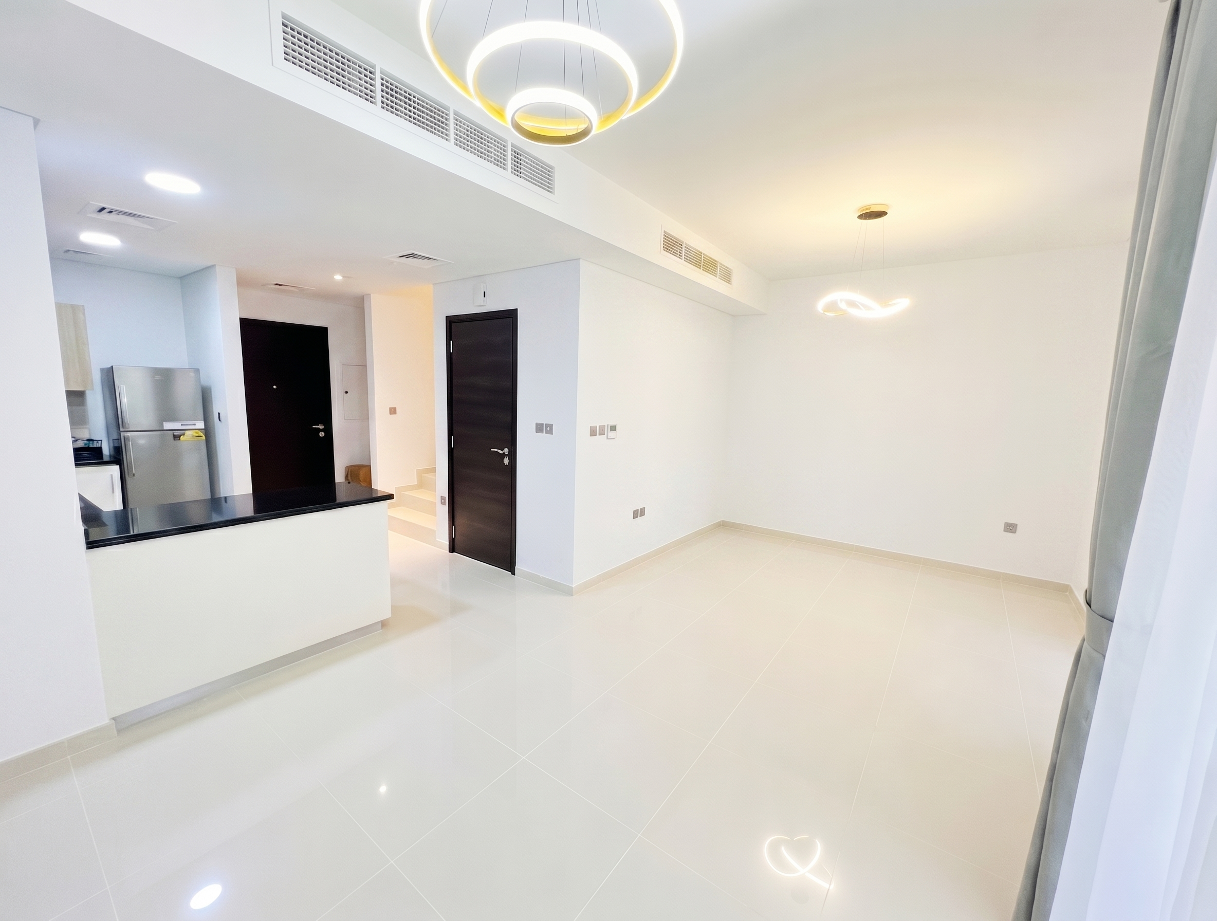 Single Row | Vacant | Family Community