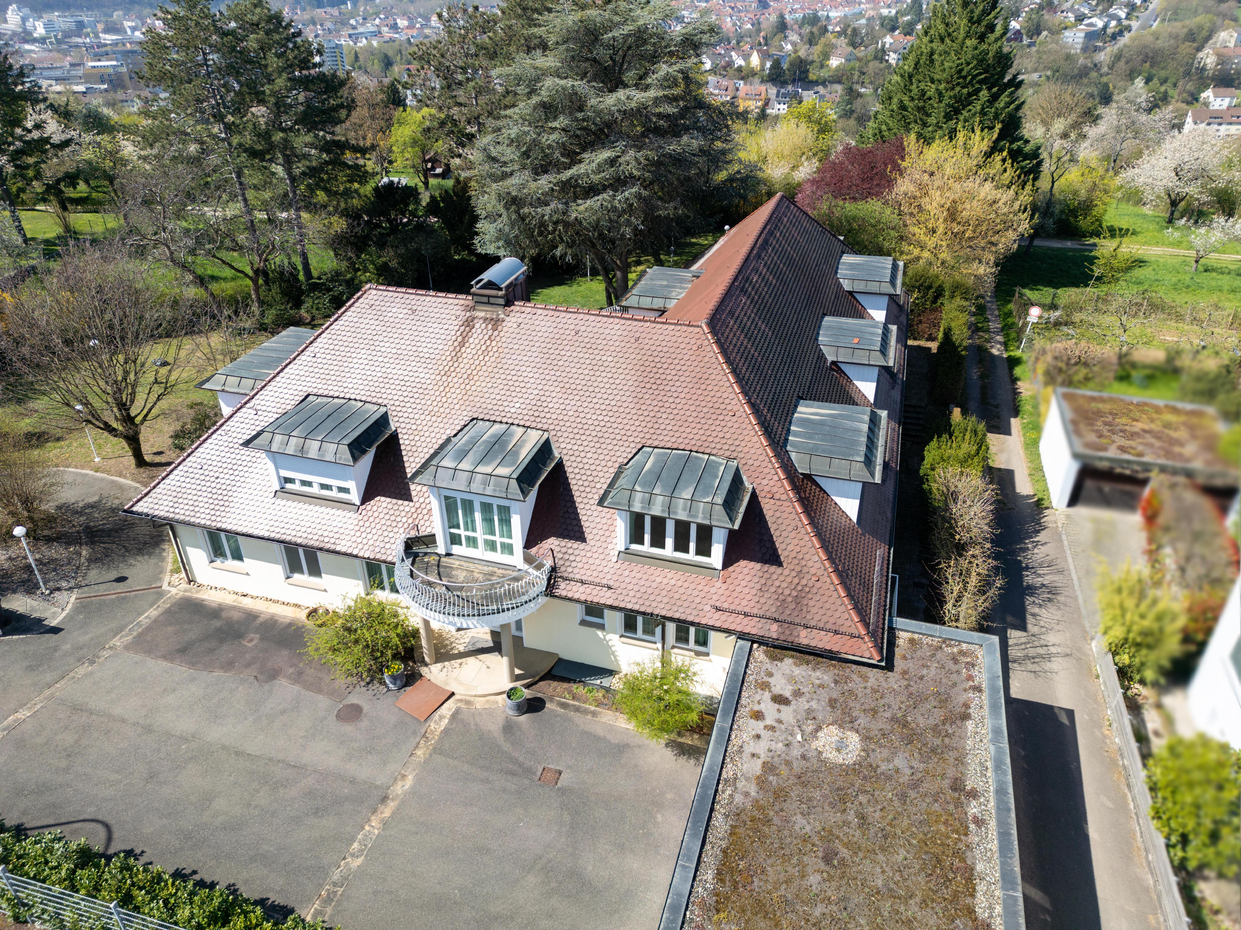 Exklusive Villa auf parkähnlichem Grundstück – 564 m² Wohnfläche