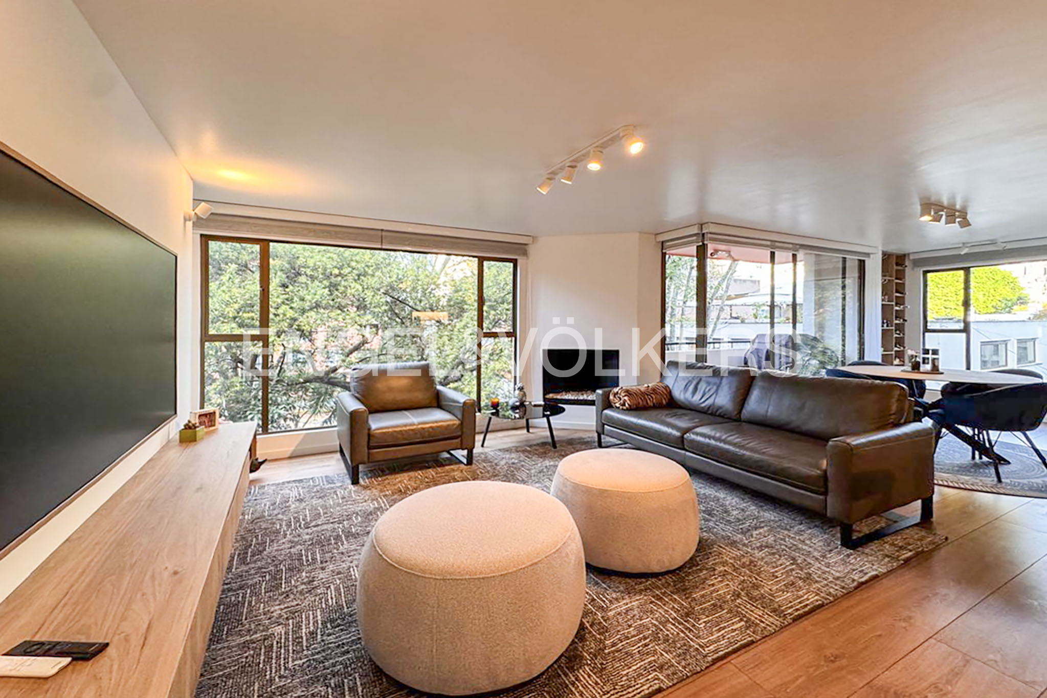 Apartamento remodelado para arriendo en El Virrey