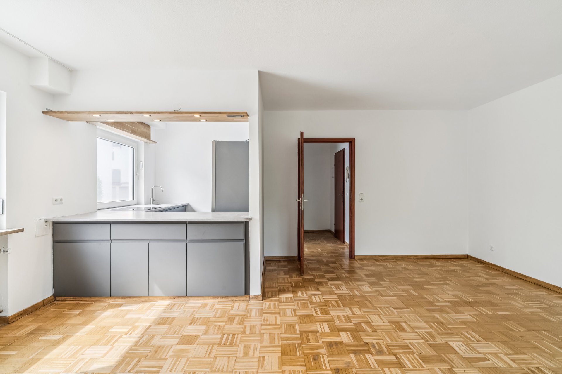 Stilvoll modernisierte Zwei‑Zimmer-Wohnung in Frankfurter Sachsenhausen