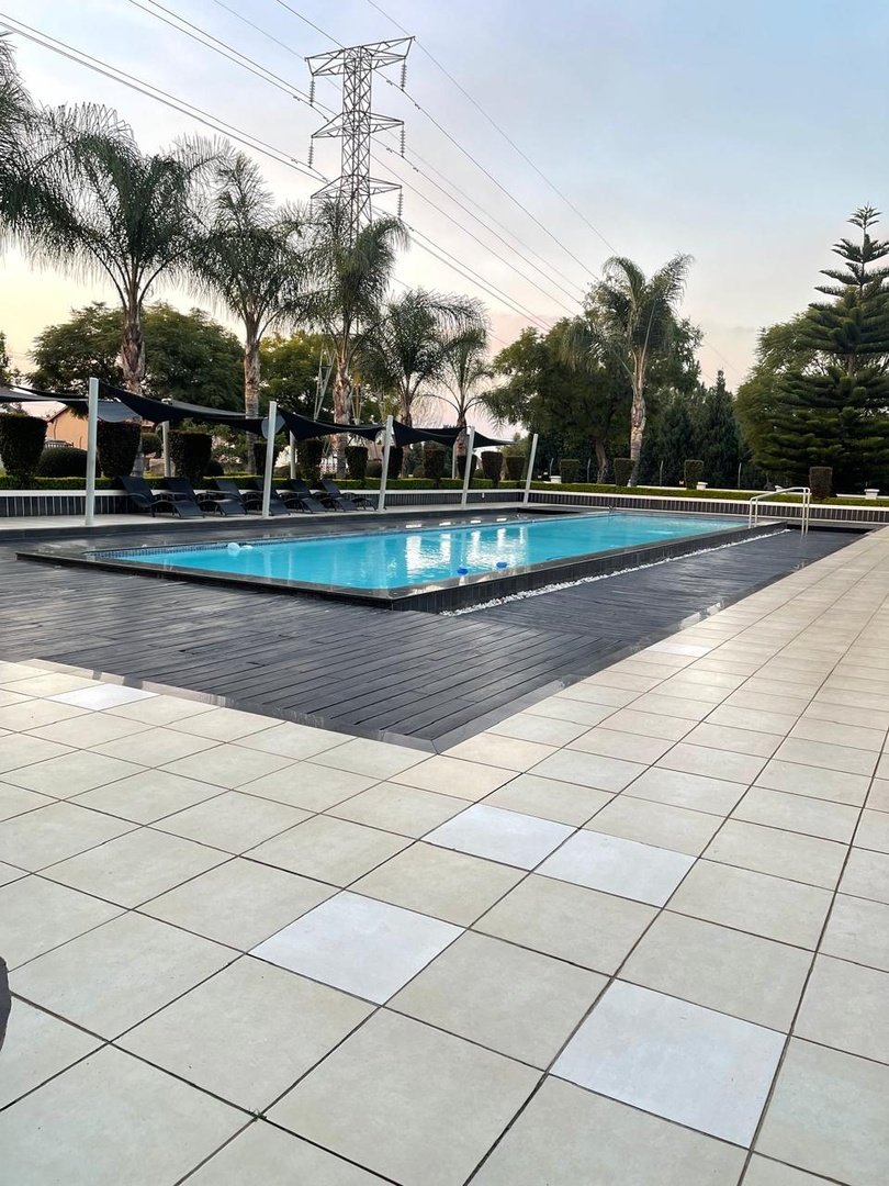 beautiful three bedroom apartment