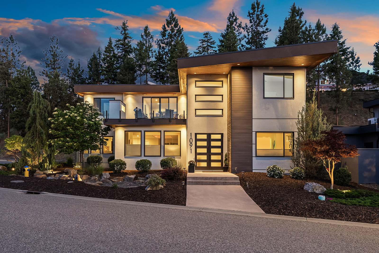 Private Luxury Summit Residence