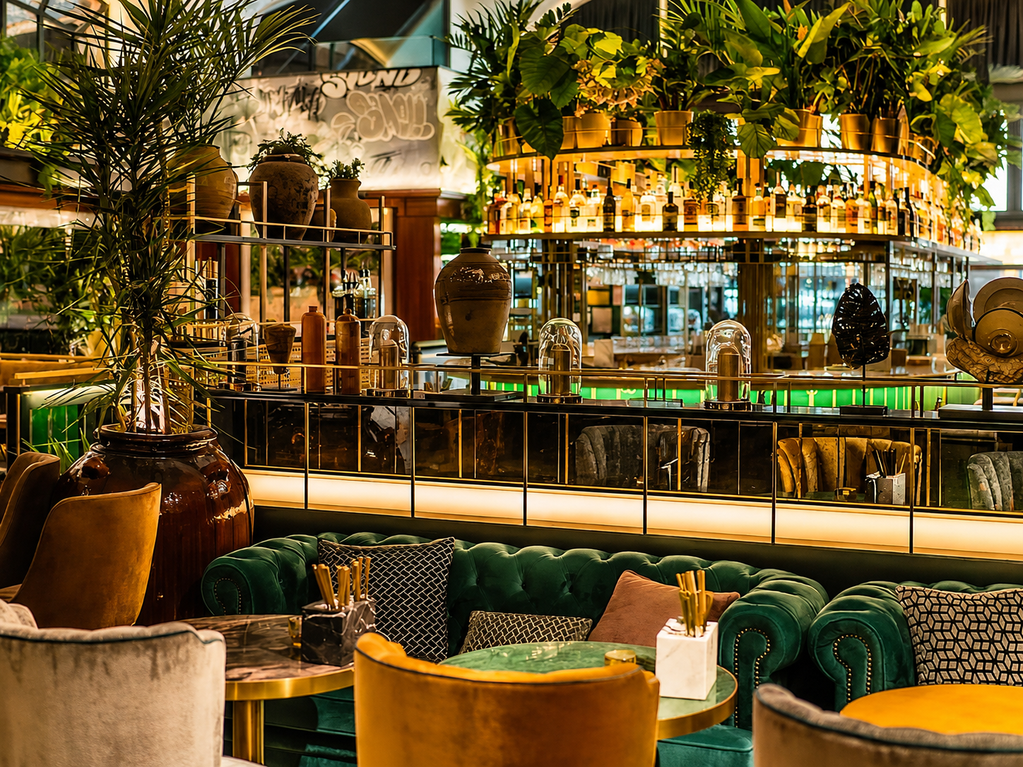 Luxury-Branded Retail | 10% ROI | Exclusive