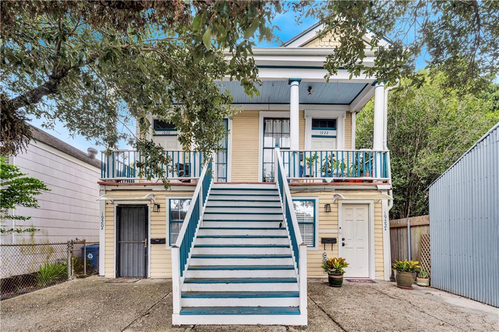 Three Bedroom / One Bathroom Condo Near Universities