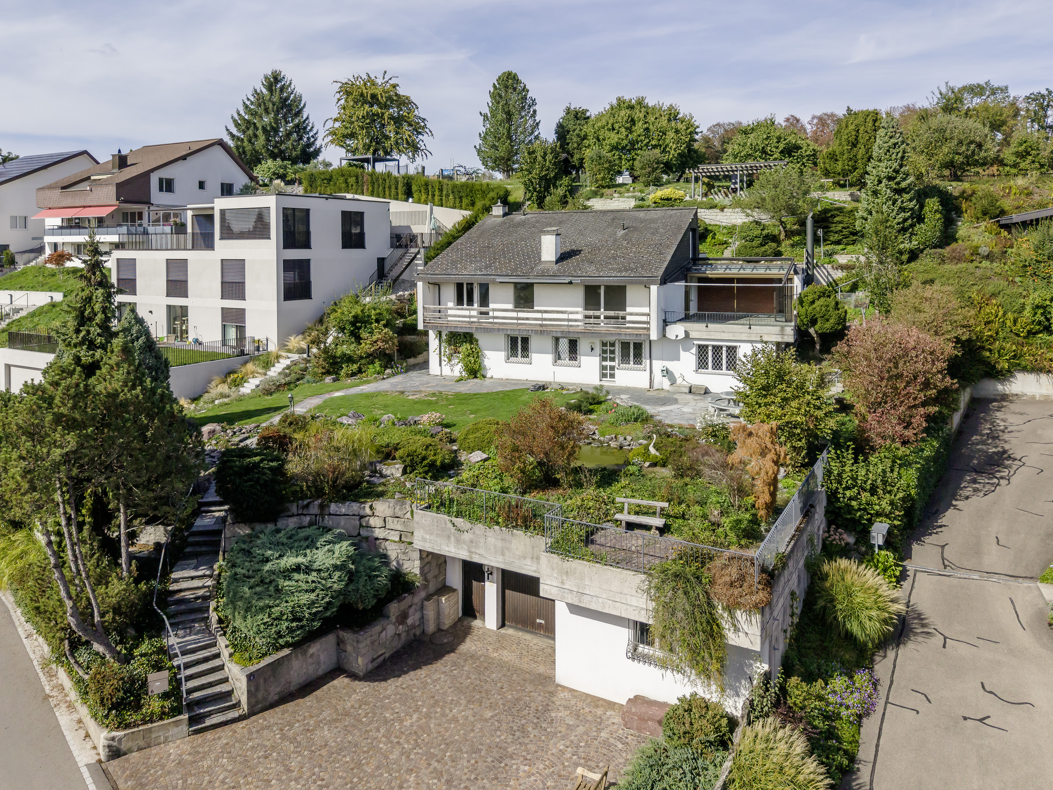 Your dream home in a prime location with potential
