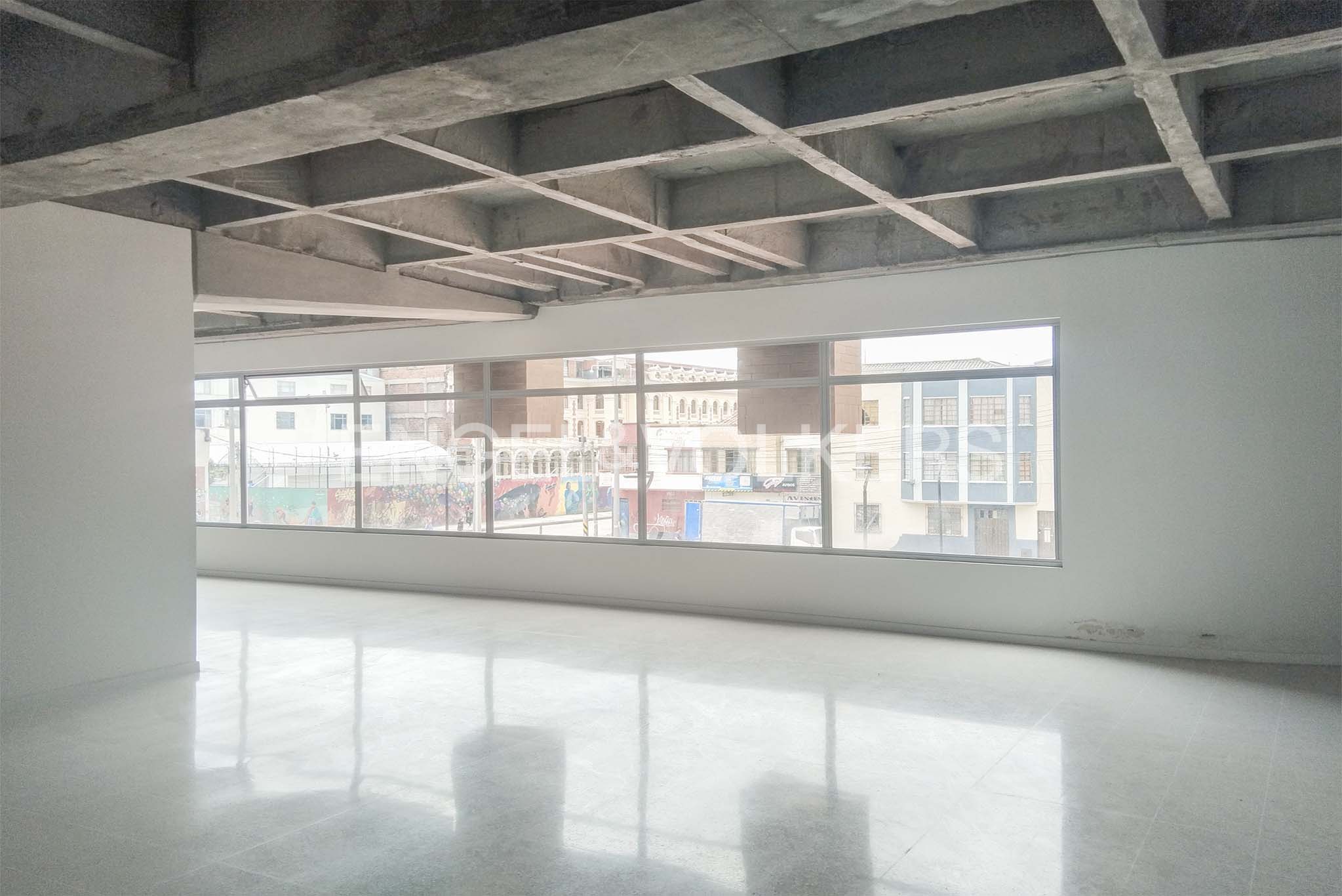 Local en Venta de 89 m2 en CC Sabana Plaza
