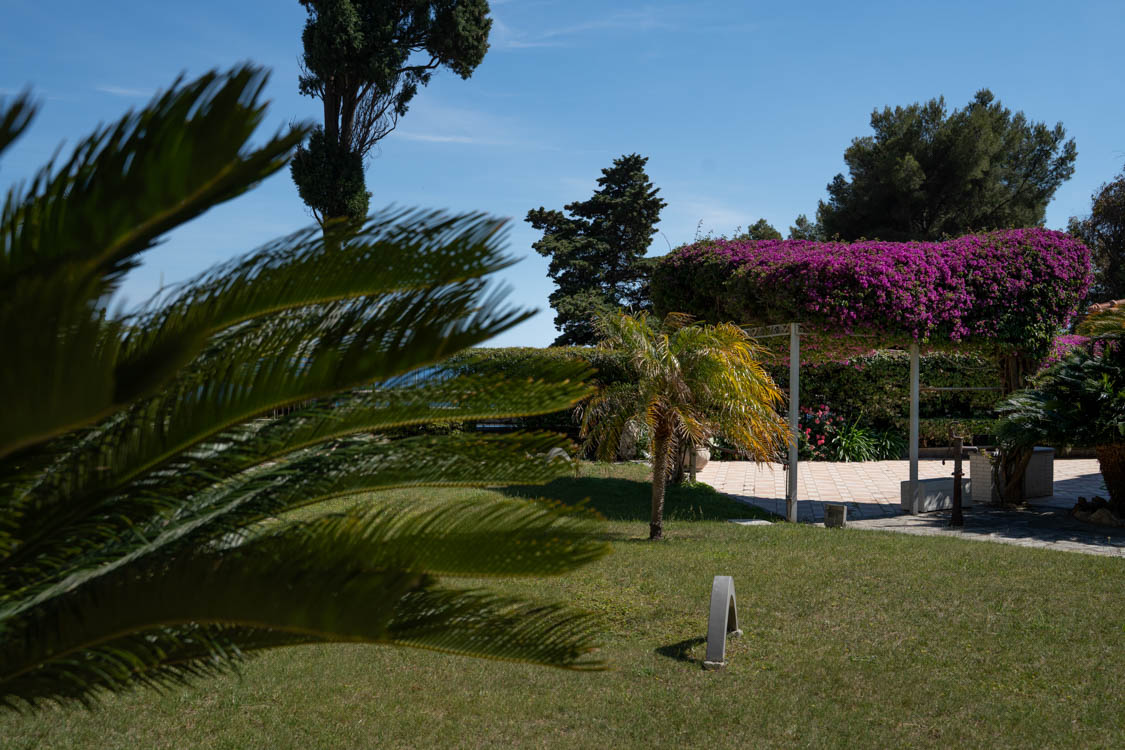 House between Imperia and San Lorenzo al Mare near the Riviera dei Fiori Cycling Path
