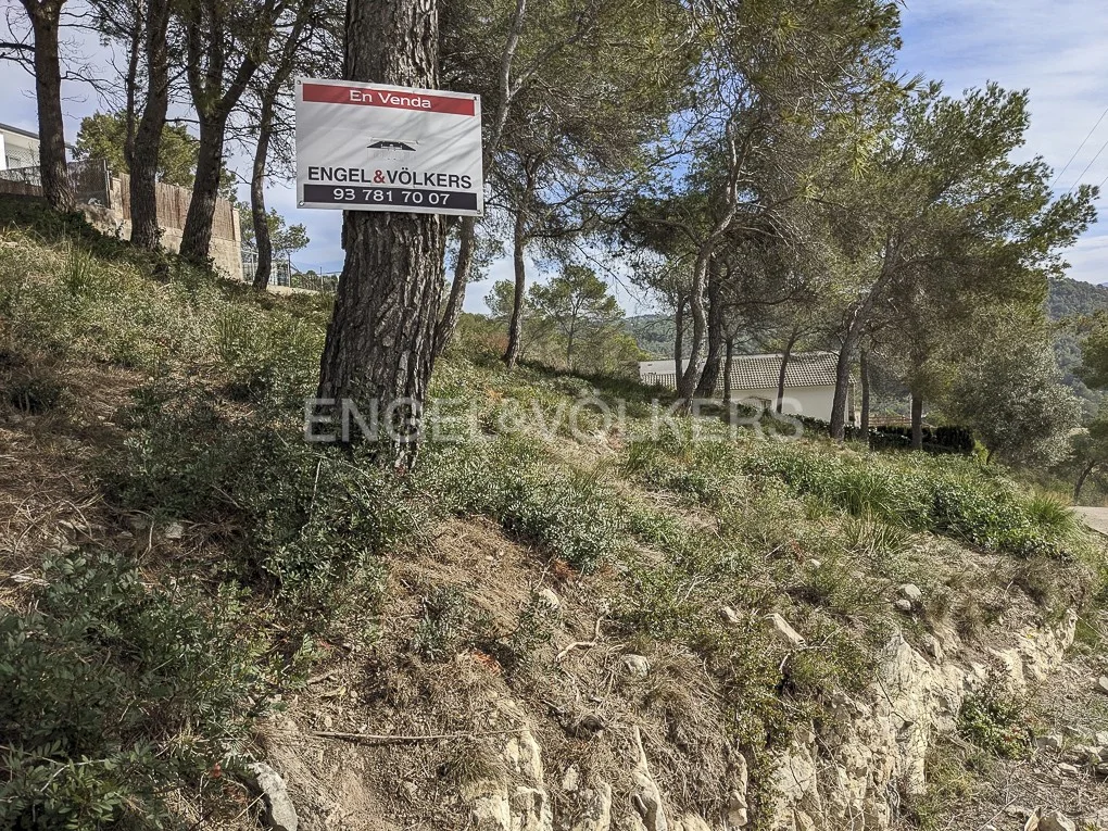 Land in the middle of nature in Vora-Sitges