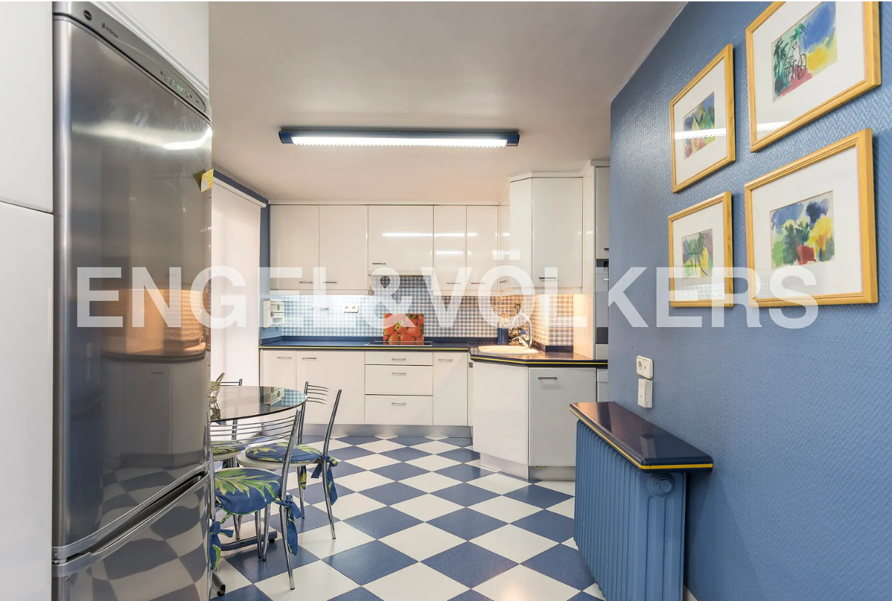 Apartment for sale in Nuevos Ministerios