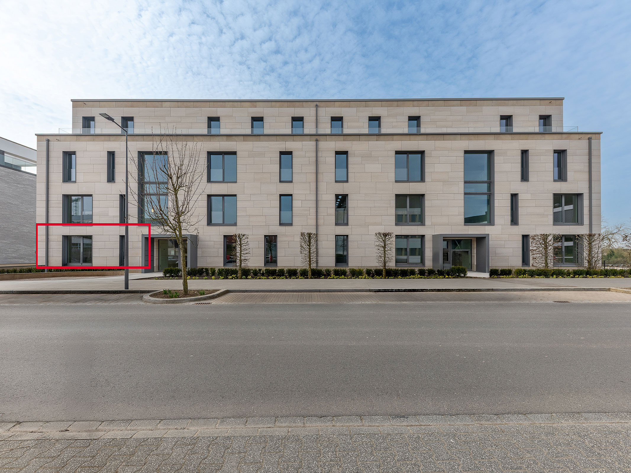 Lovely two-bedroom flat with a large terrace