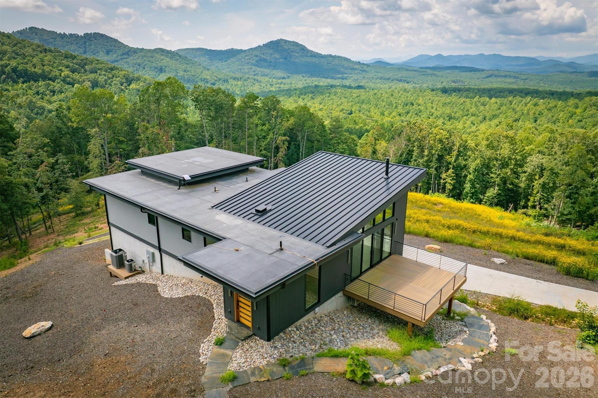 Private 19-Acre Mountain Estate with Panoramic Views