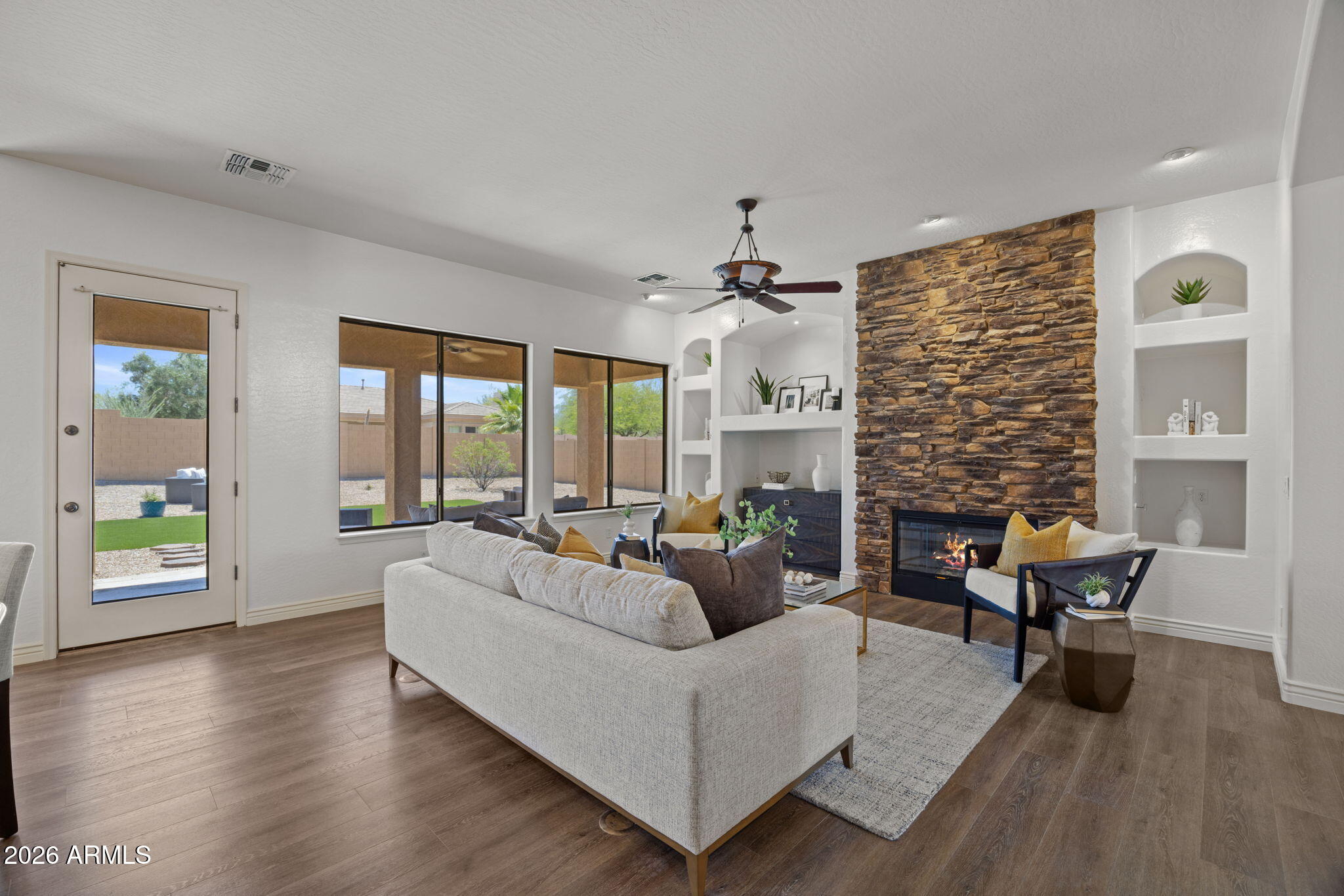 Luxury Living in Estrella Mountain Ranch