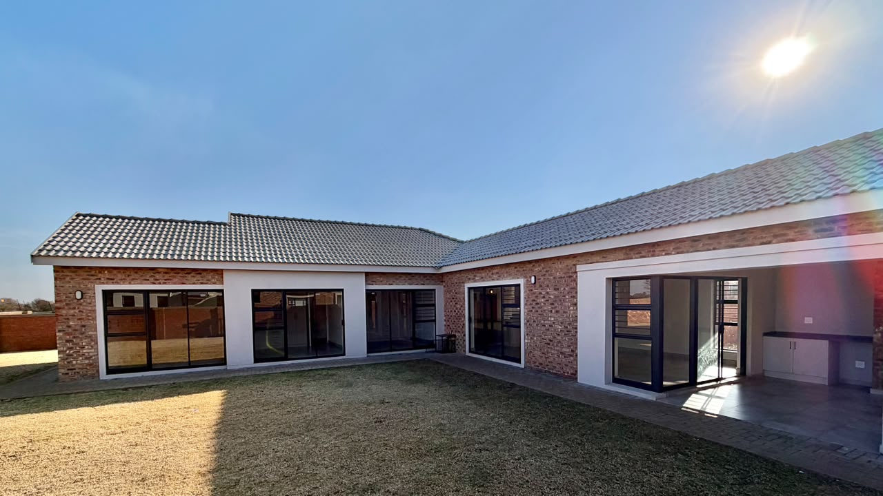 3 Bedroom in Prime Location